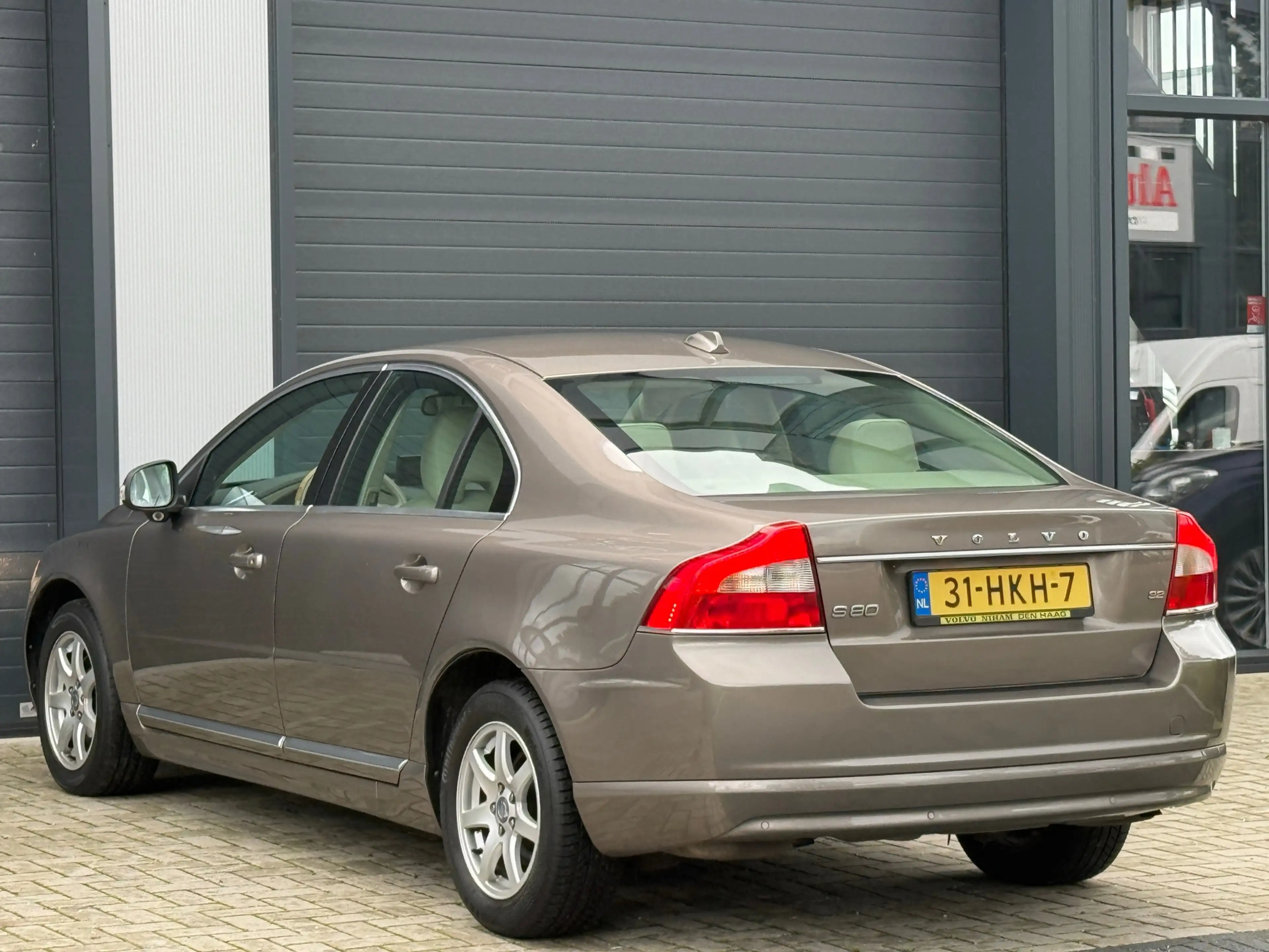 Volvo S80 3.2 Summum AUTOMAAT / SCHUIFDAK / LEDER / 1e Eigen — photo 15