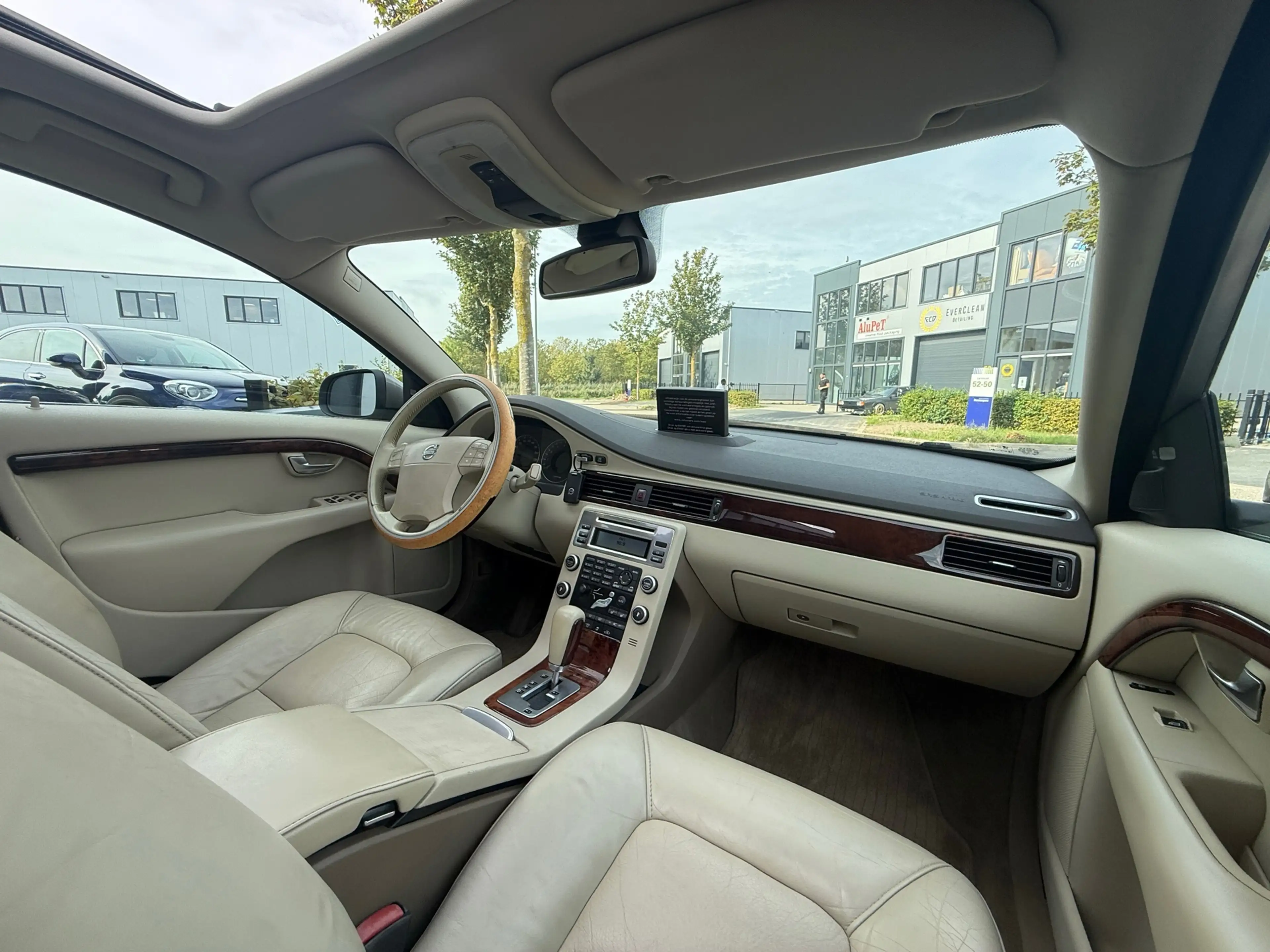 Volvo S80 3.2 Summum AUTOMAAT / SCHUIFDAK / LEDER / 1e Eigen — photo 6