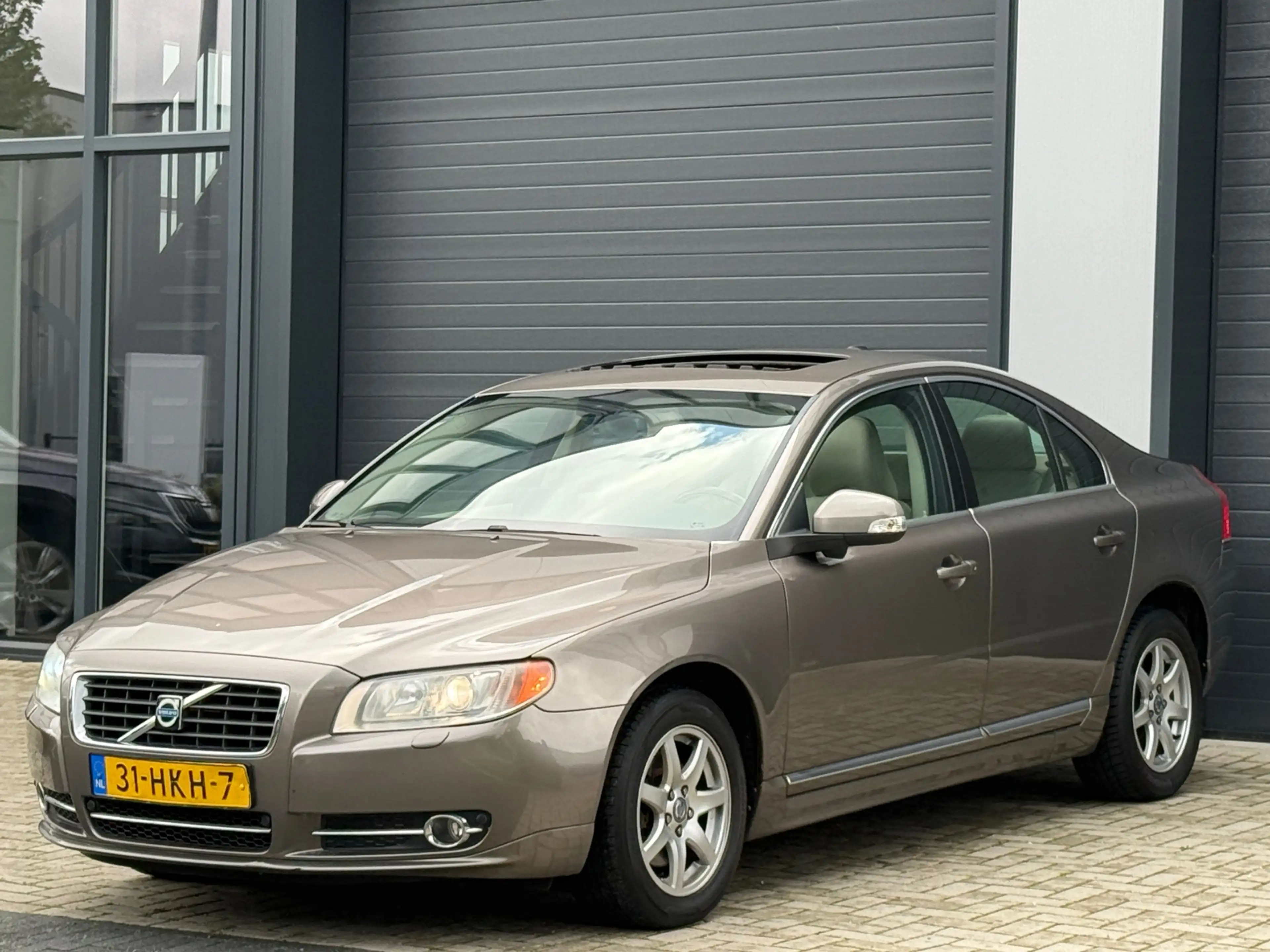 Volvo S80 3.2 Summum AUTOMAAT / SCHUIFDAK / LEDER / 1e Eigen — photo 8