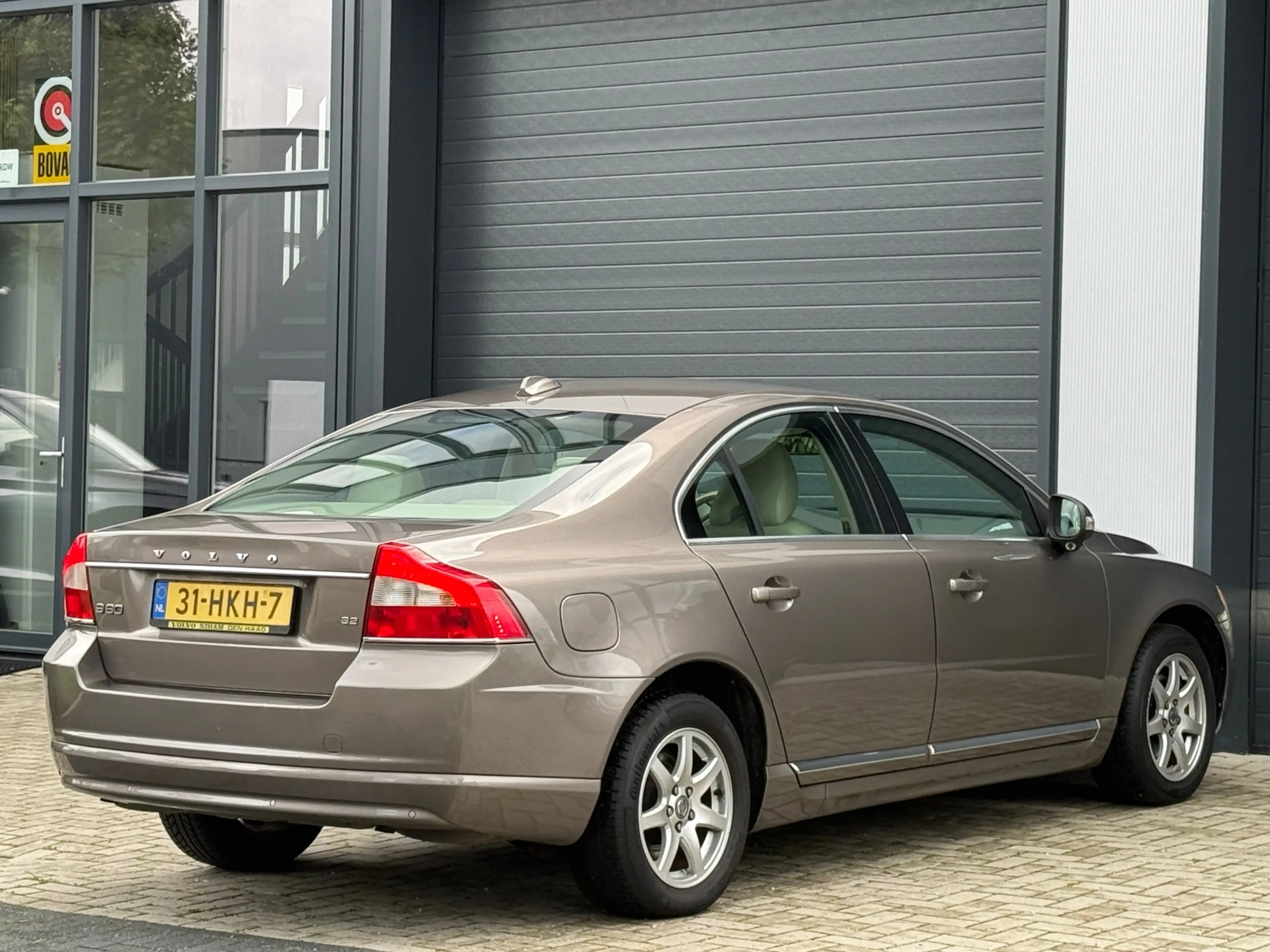 Volvo S80 3.2 Summum AUTOMAAT / SCHUIFDAK / LEDER / 1e Eigen — photo 9
