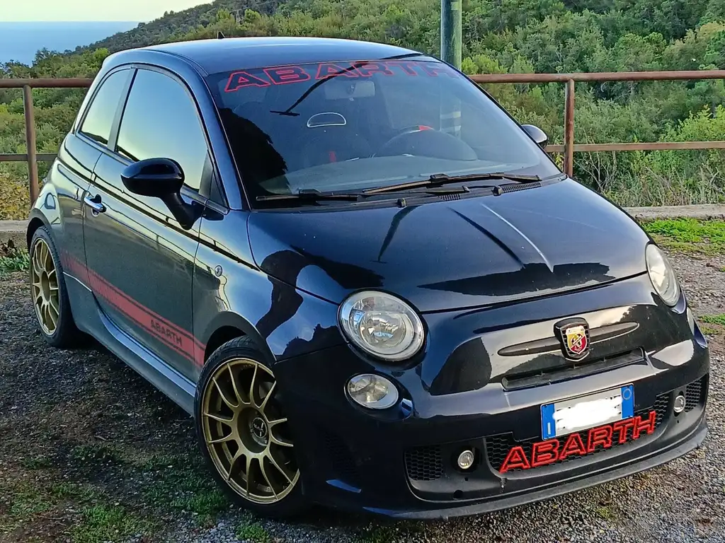 Abarth 500 2010 из Европы — купить под ключ
