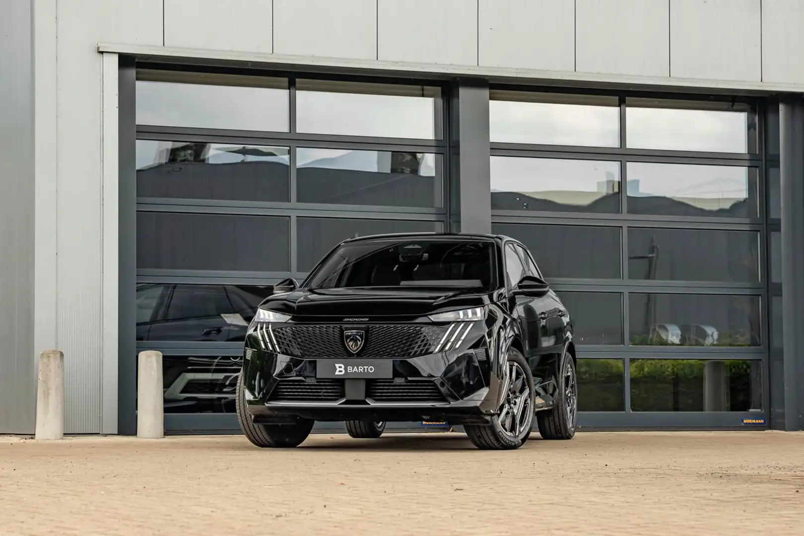Peugeot 3008 GT | 360° I Alcant. | Massage | Warmtep. I Zete... Zwart - 1