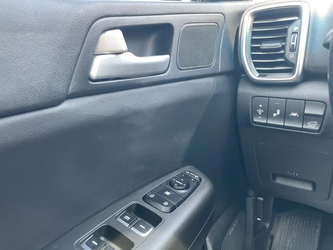 Kia Sportage снимка Kia Sportage