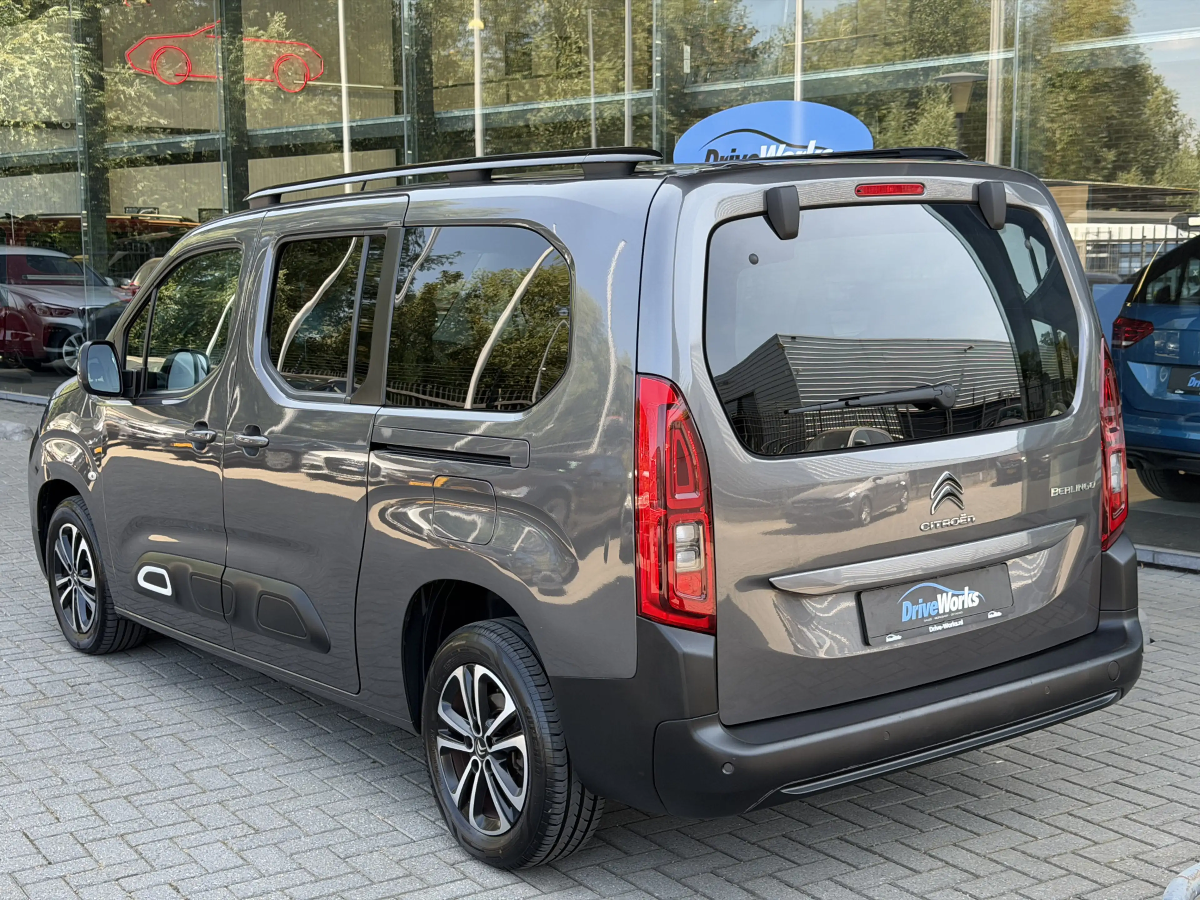 Citroen Berlingo XL 1.2 PureTech Shine 7p. | 7-zits | HUD | LED | N — photo 11