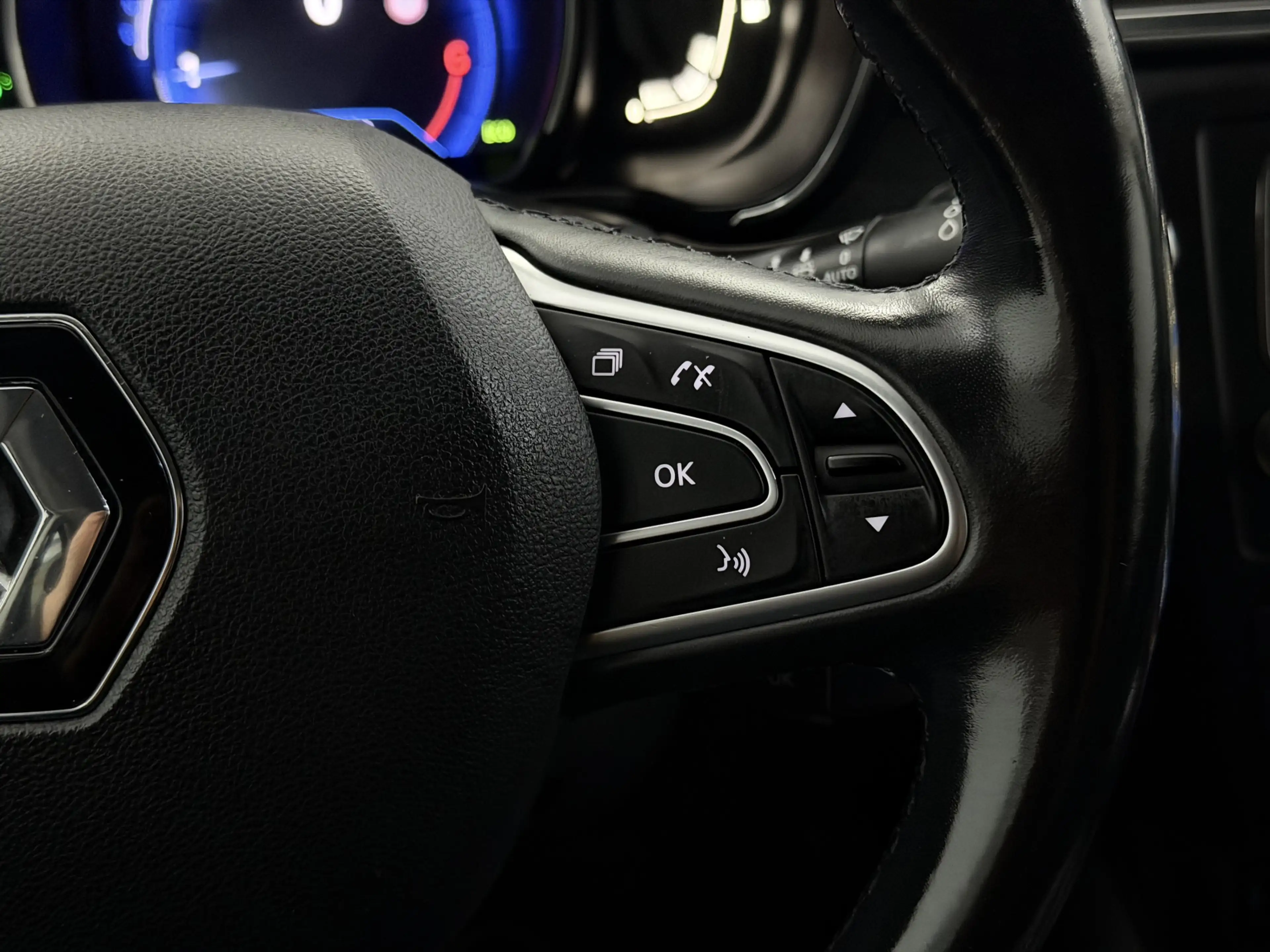 Renault Kadjar 1.2 TCe Bose Camera, Navi, Clima, Half leder, Keyl — photo 26