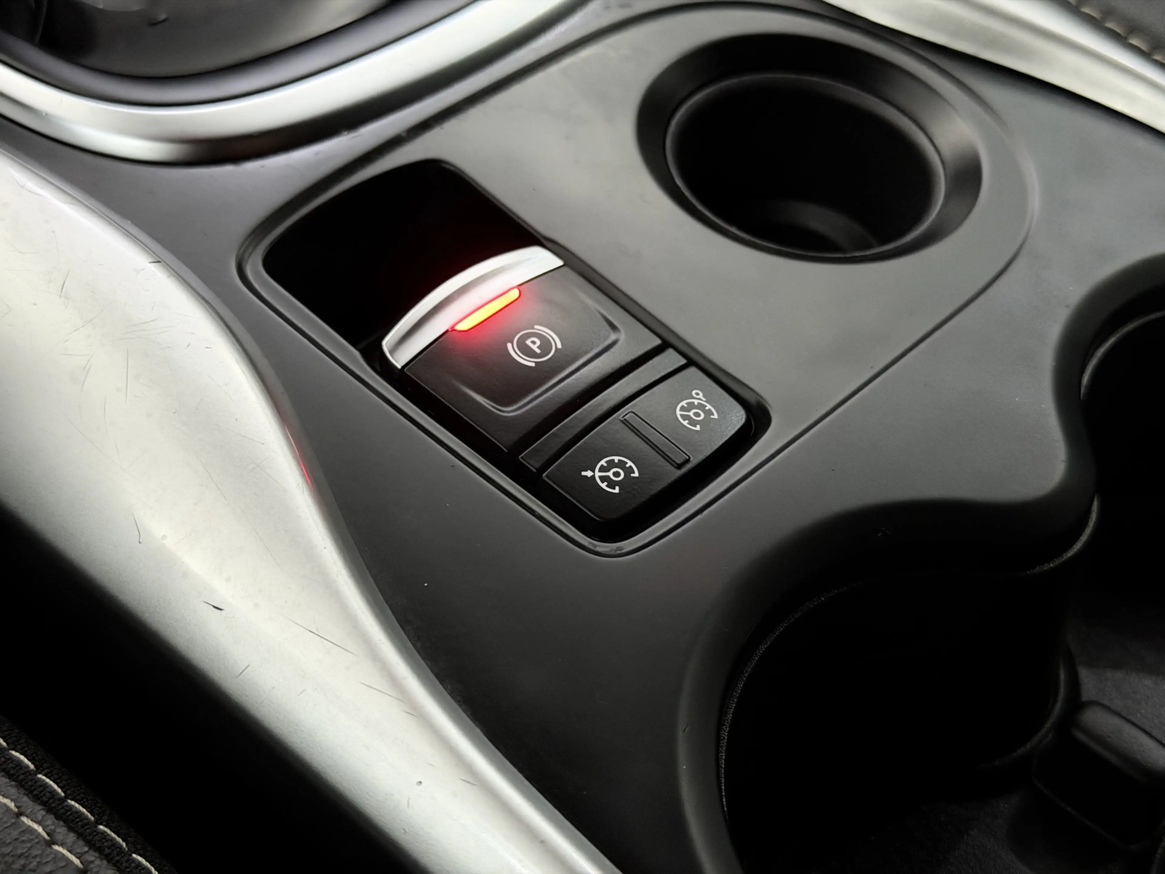 Renault Kadjar 1.2 TCe Bose Camera, Navi, Clima, Half leder, Keyl — photo 13