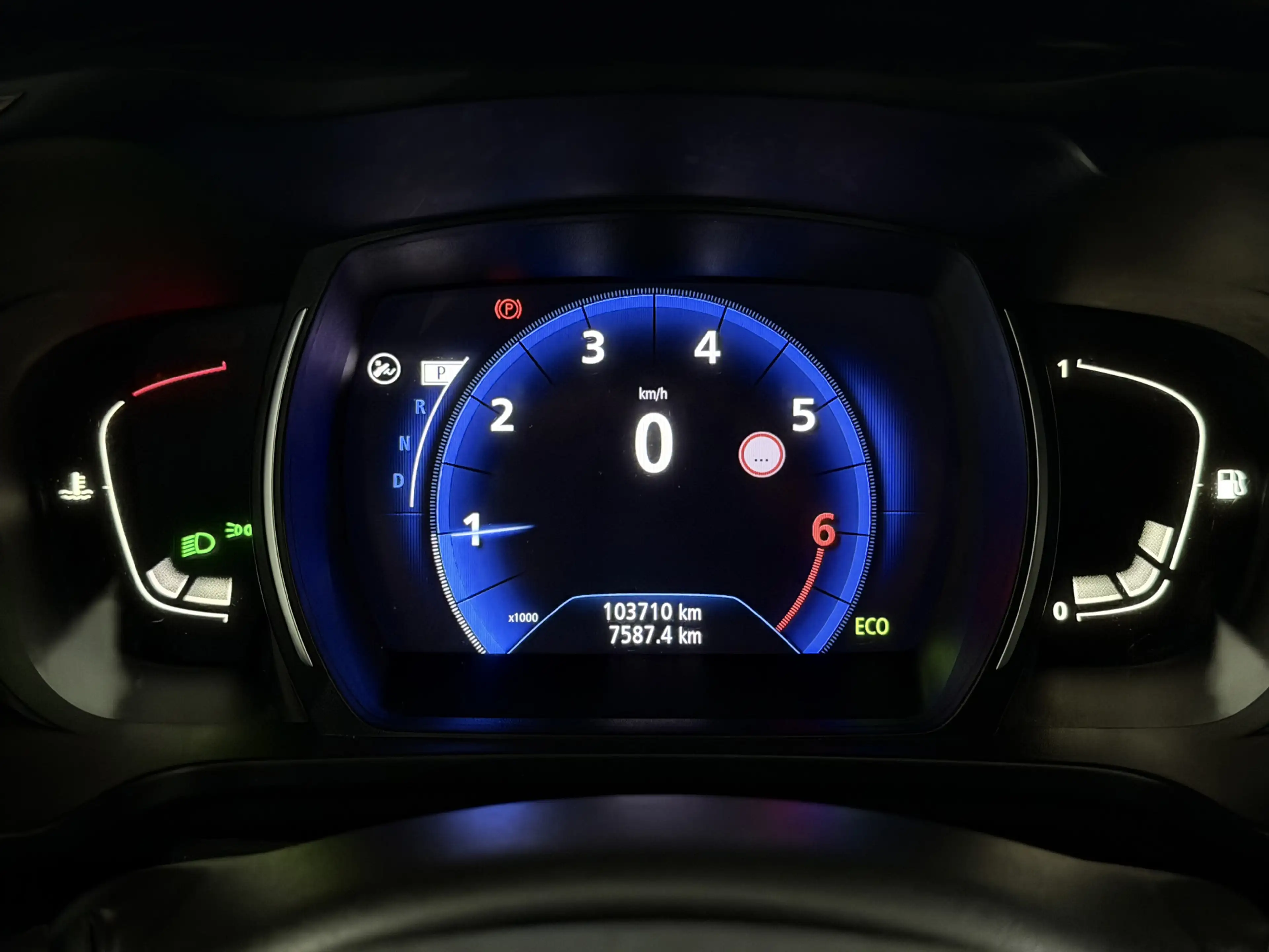 Renault Kadjar 1.2 TCe Bose Camera, Navi, Clima, Half leder, Keyl — photo 28