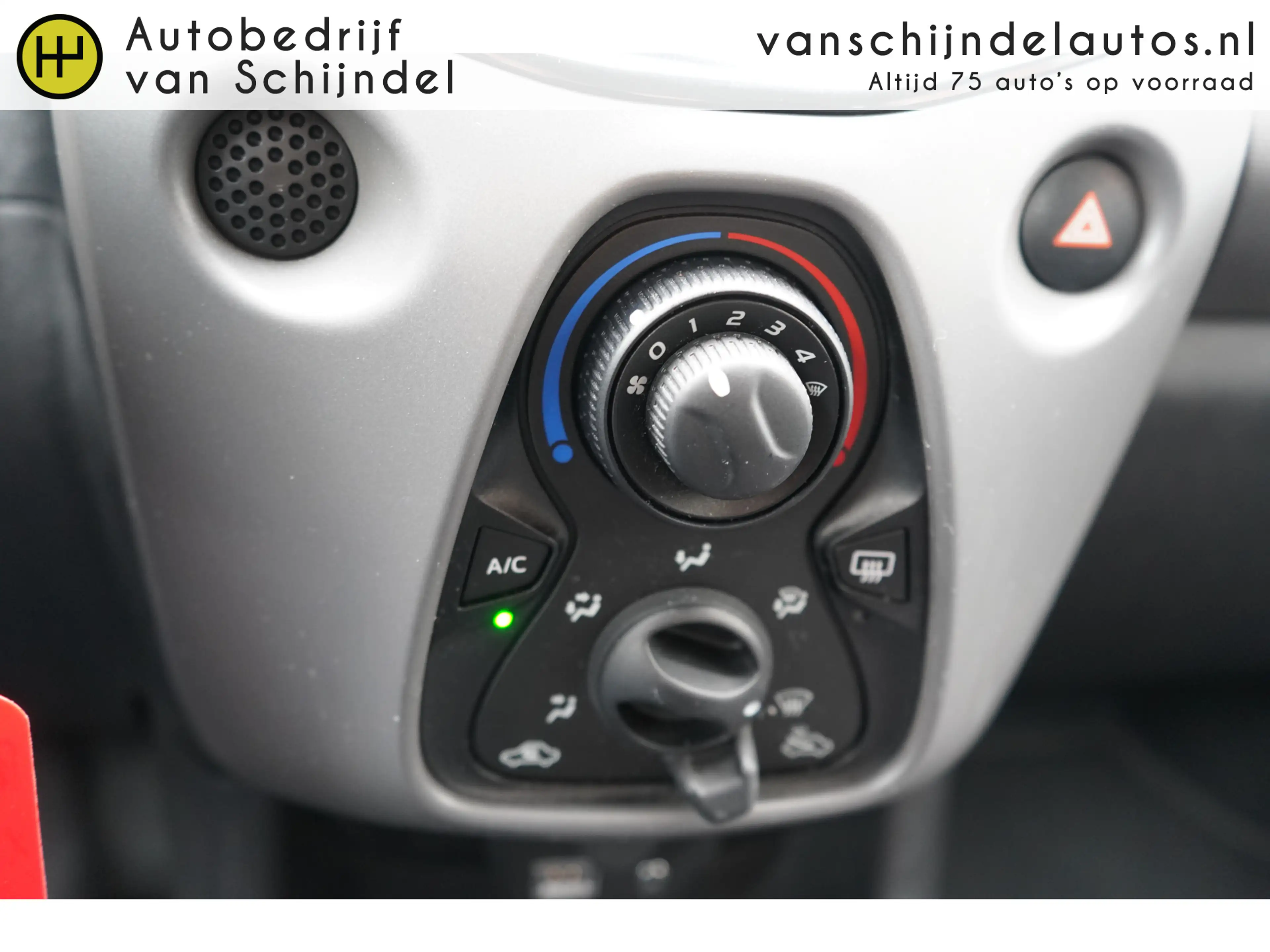 Peugeot 108 1.0 E-VTI ACTIVE TOP! *NL AUTO* 5 DEURS CAMERA AND — photo 21