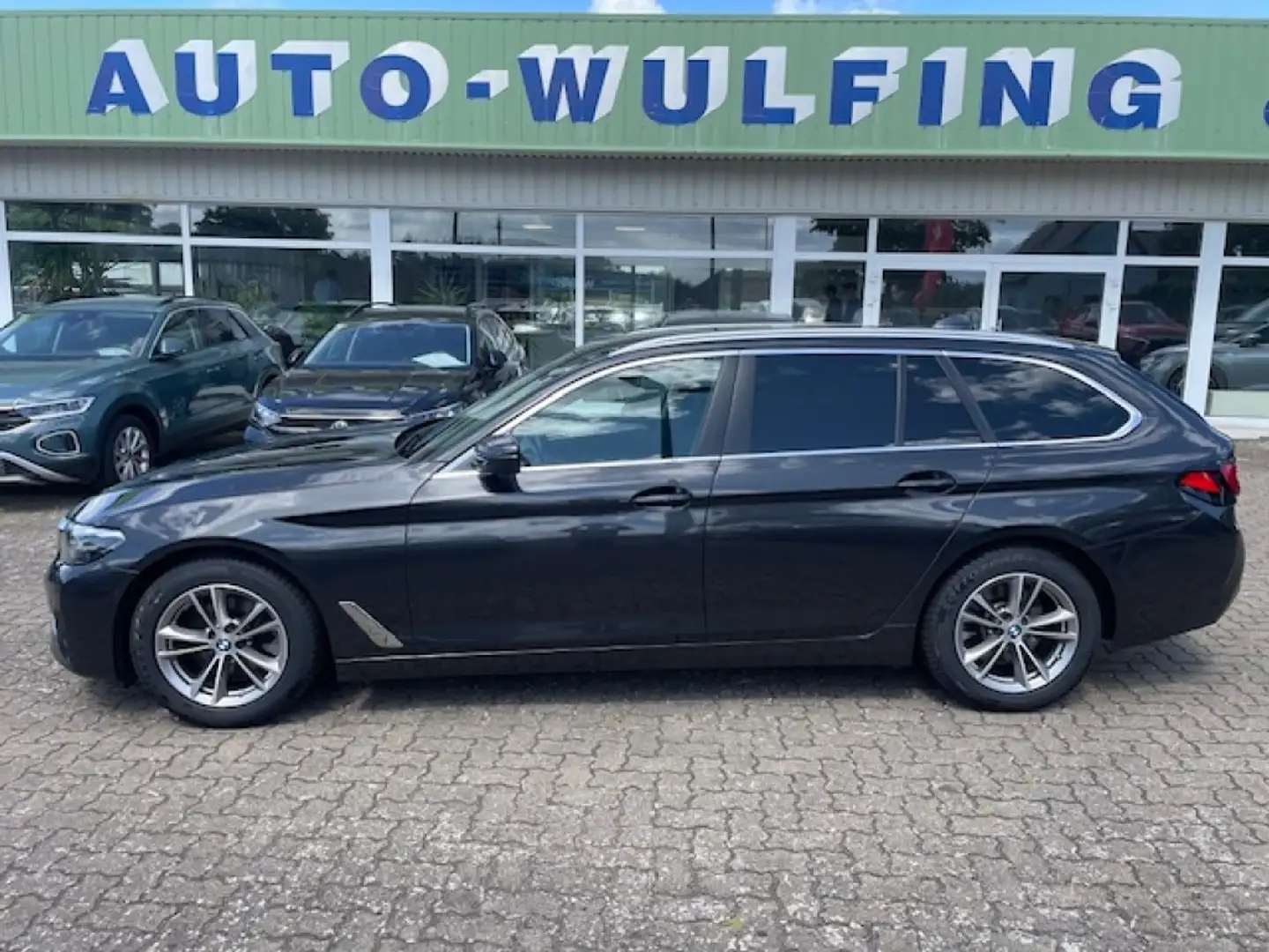 BMW 520 d Touring 1. Hd. Kamera LED Navi schw. AHK Grigio - 1