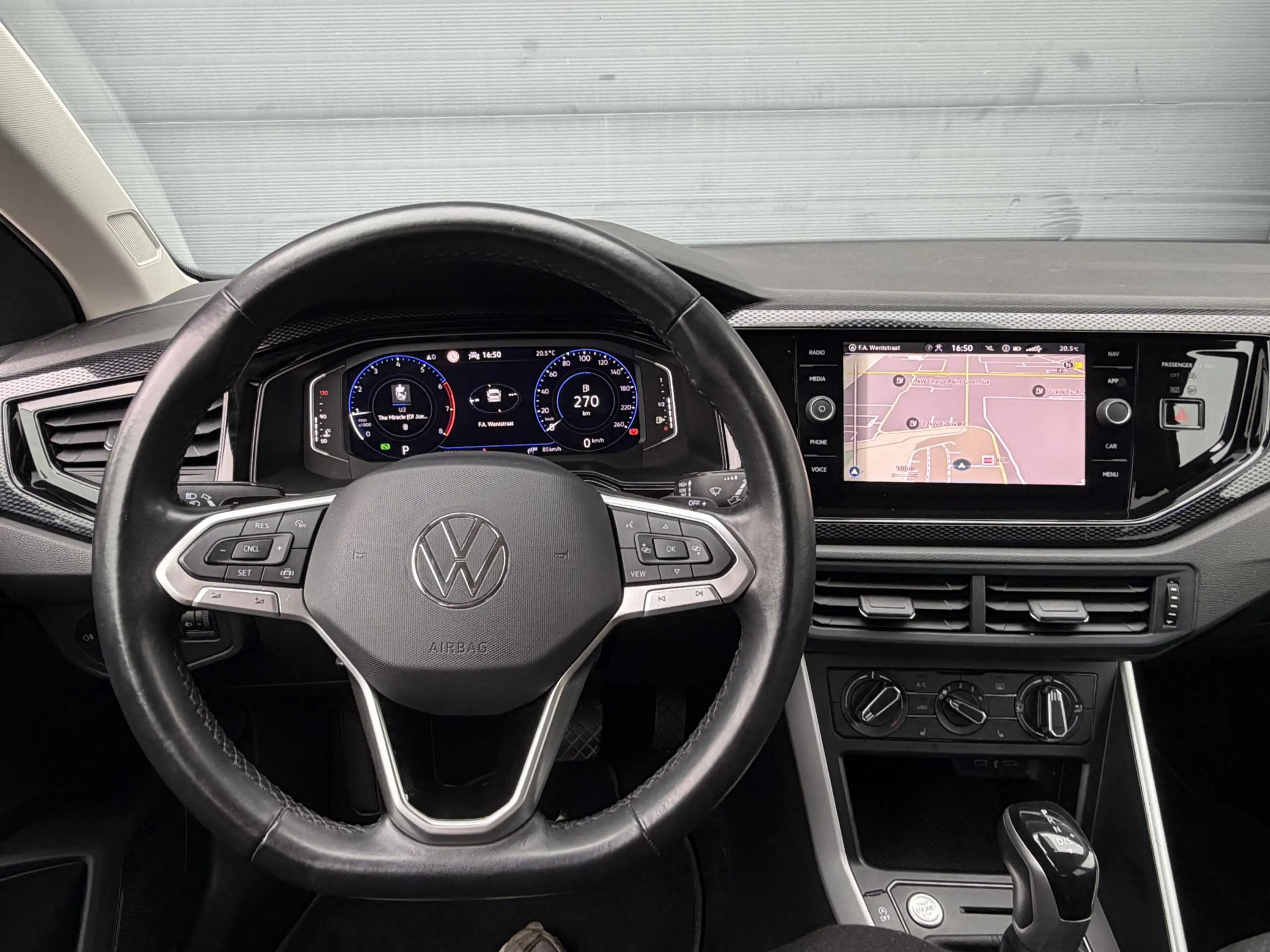 Volkswagen Polo 1.0 TSI Style — photo 7