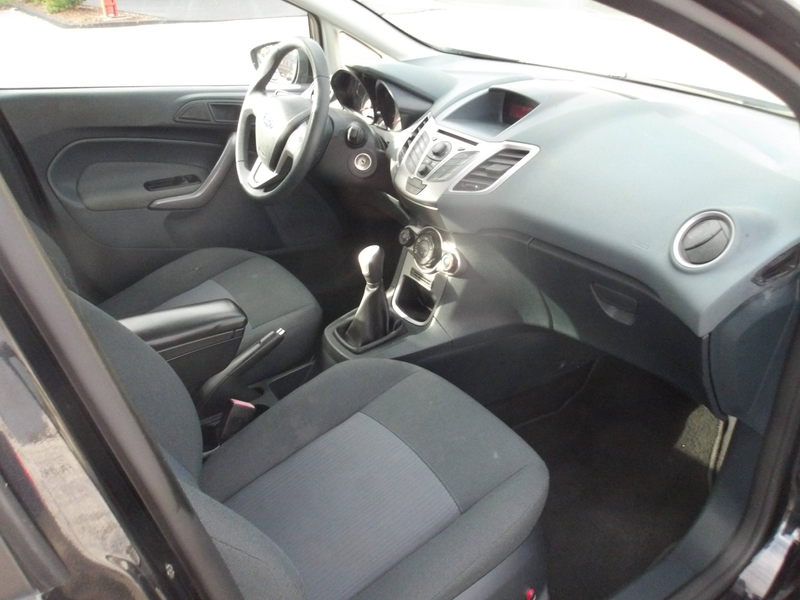 Ford Fiesta Fiesta  5-Türer — photo 2