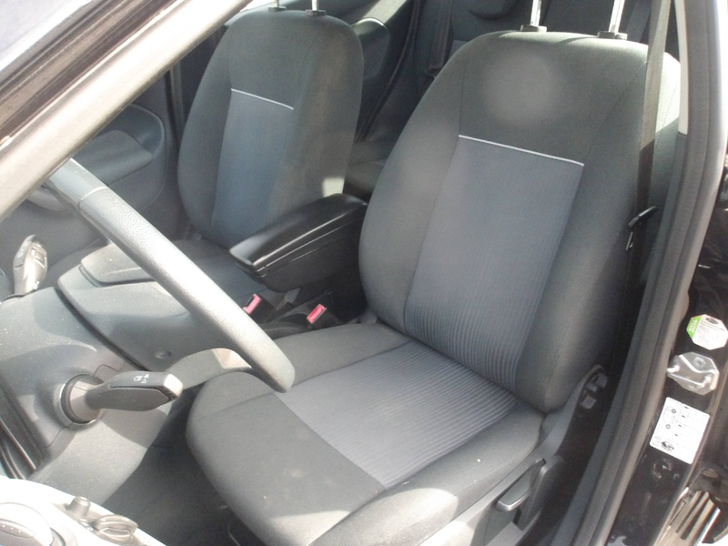 Ford Fiesta Fiesta  5-Türer — photo 6