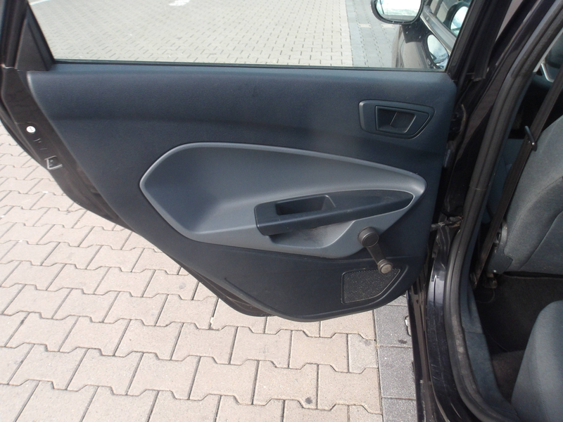 Ford Fiesta Fiesta  5-Türer — photo 19