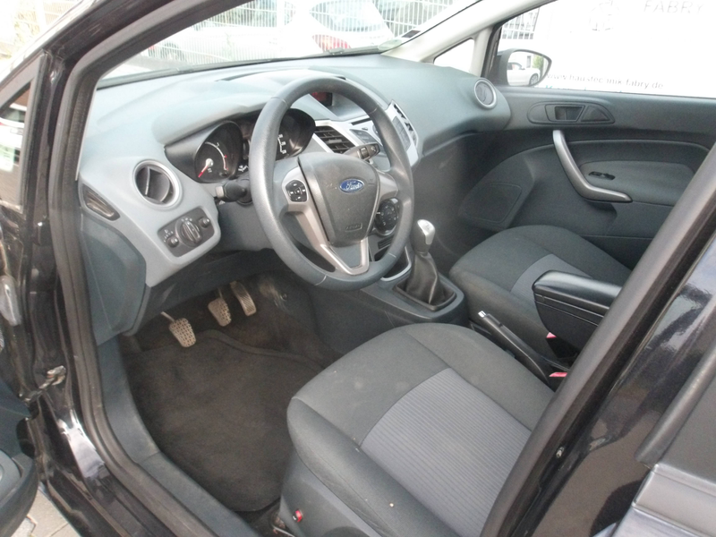 Ford Fiesta Fiesta  5-Türer — photo 16