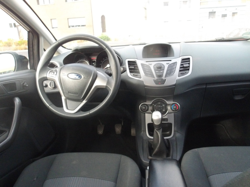 Ford Fiesta Fiesta  5-Türer — photo 22
