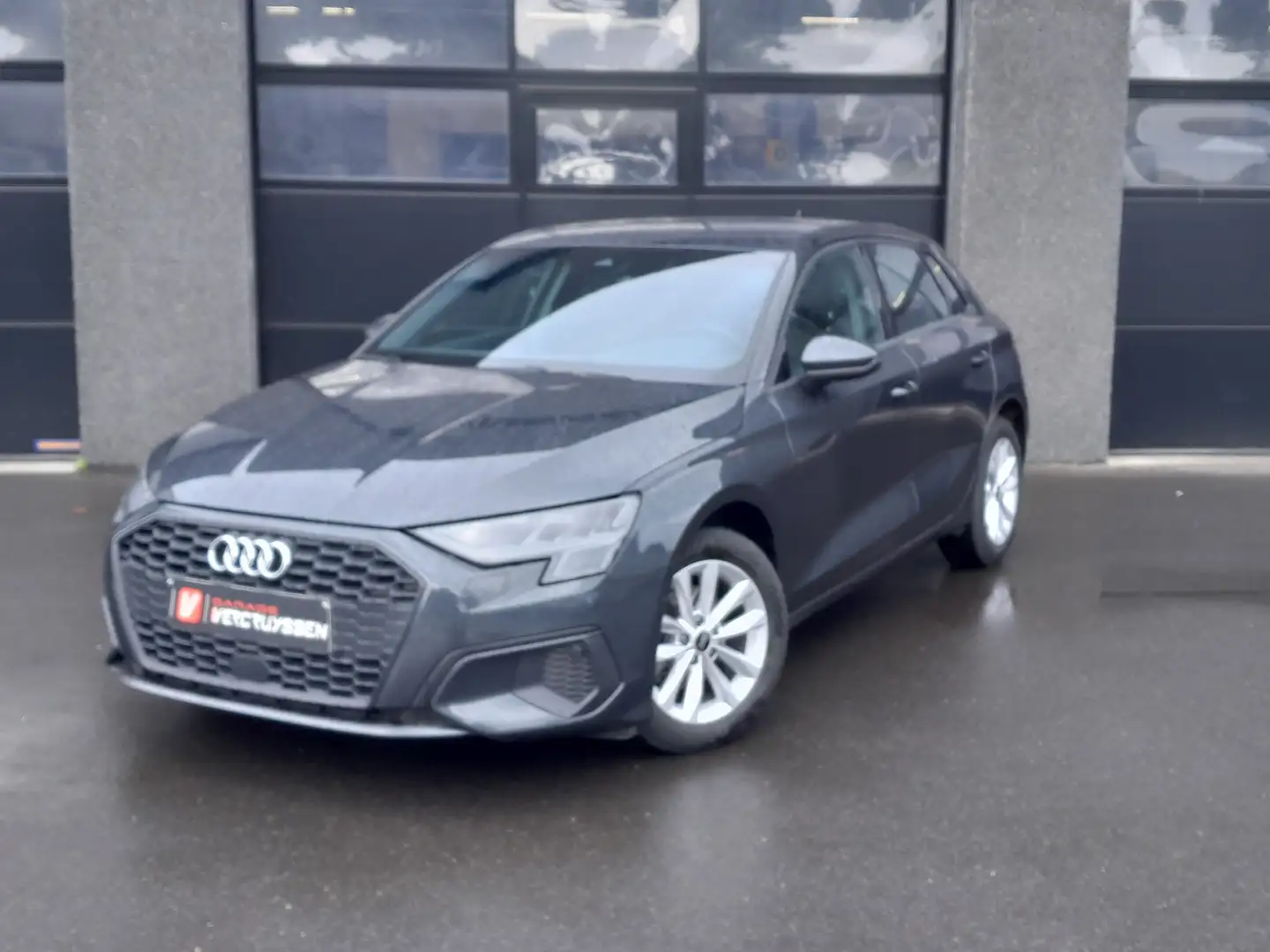 Audi A3 Sportback 30 TFSI  S-tronic Leder Grau - 1