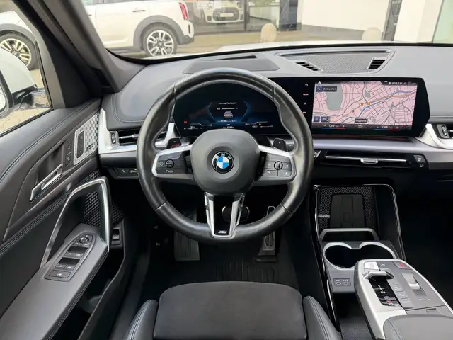 BMW X1 view 6