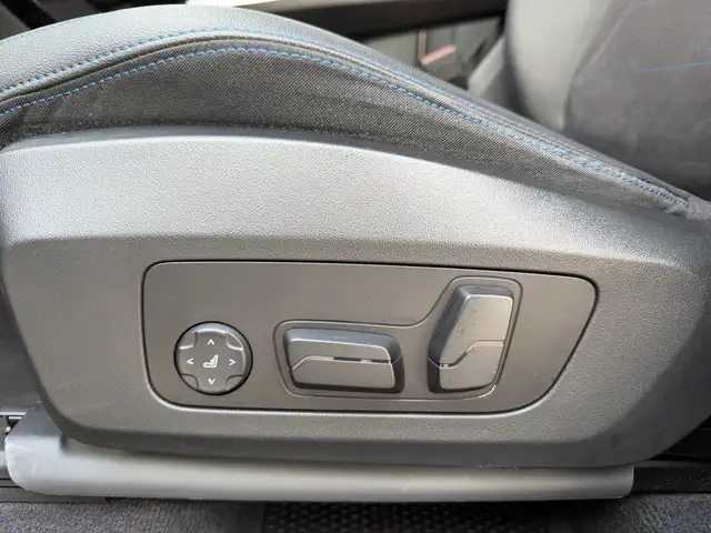 BMW X1 view 7