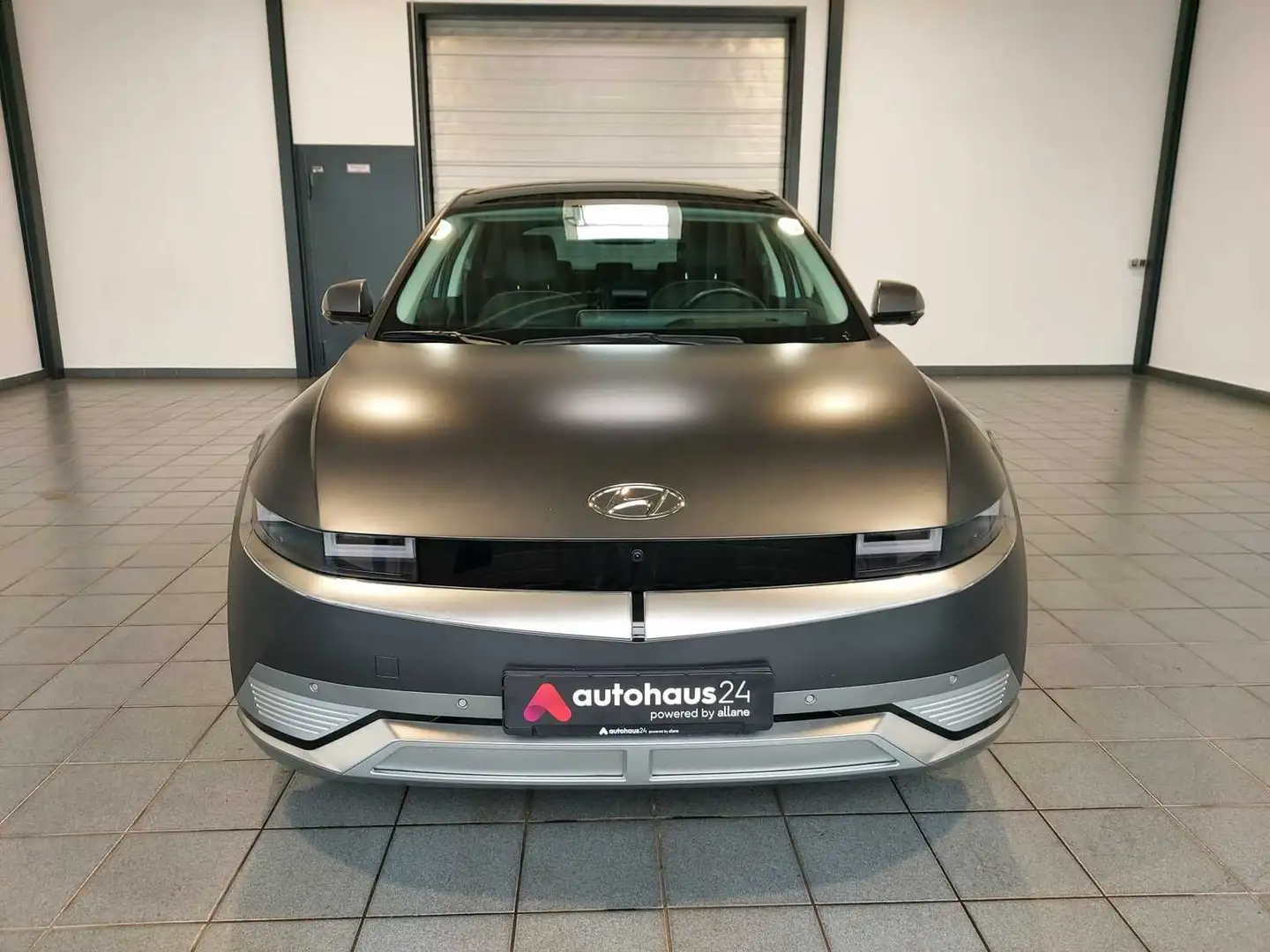 Hyundai IONIQ 5 Uniq 77,4 kWh|Pano|HeadUp|ACC Silber - 2