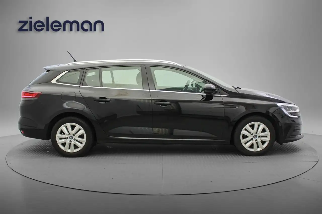 Renault Megane Estate 1.6 E-Tech Plug-In Hybrid 160 Zen Digitaa, миниатюра 17
