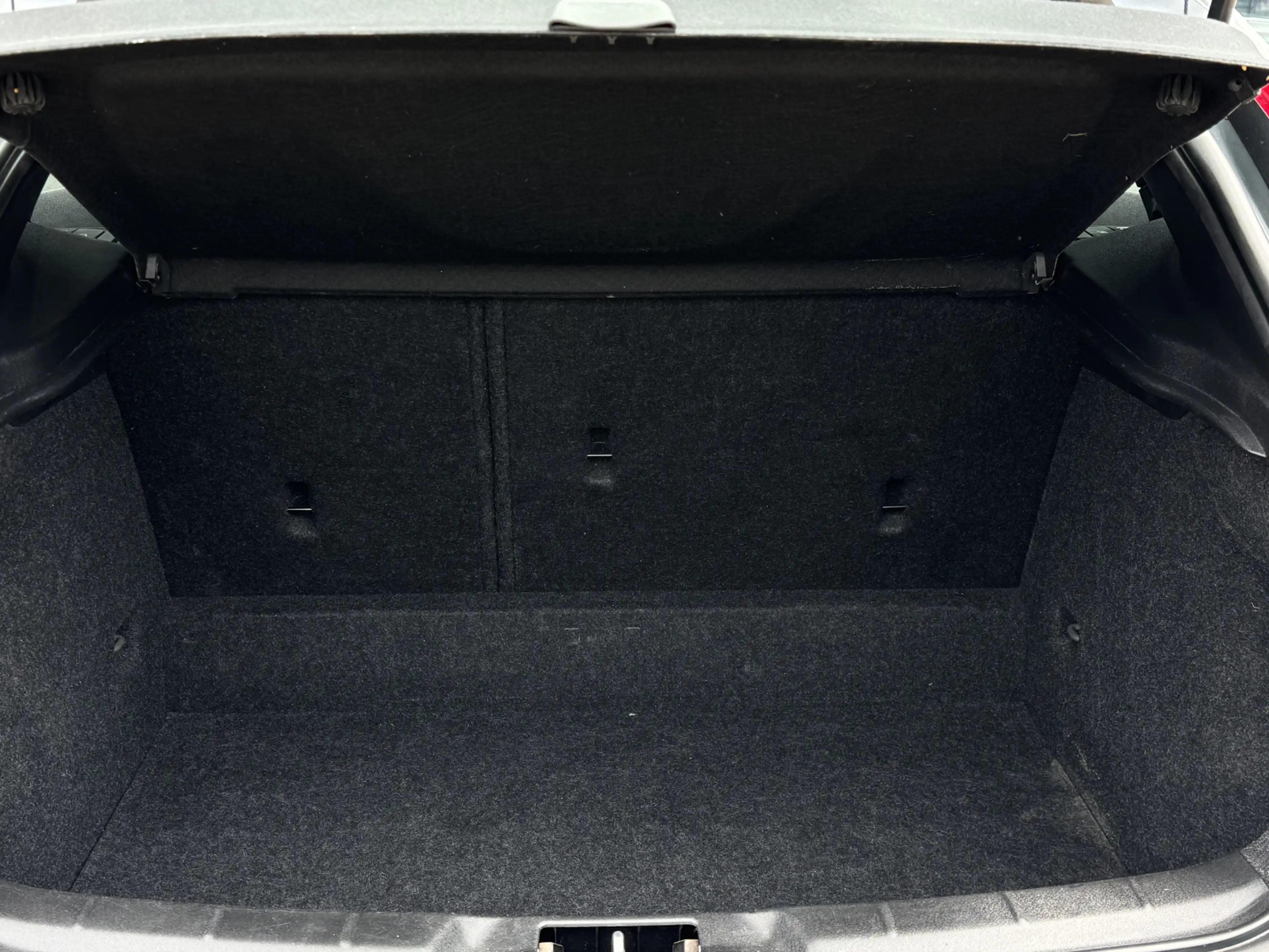 Volvo V40 Cross Country 2.0 T3 Nordic+ Stoelverw. | Standkachel | Nette Au — photo 9