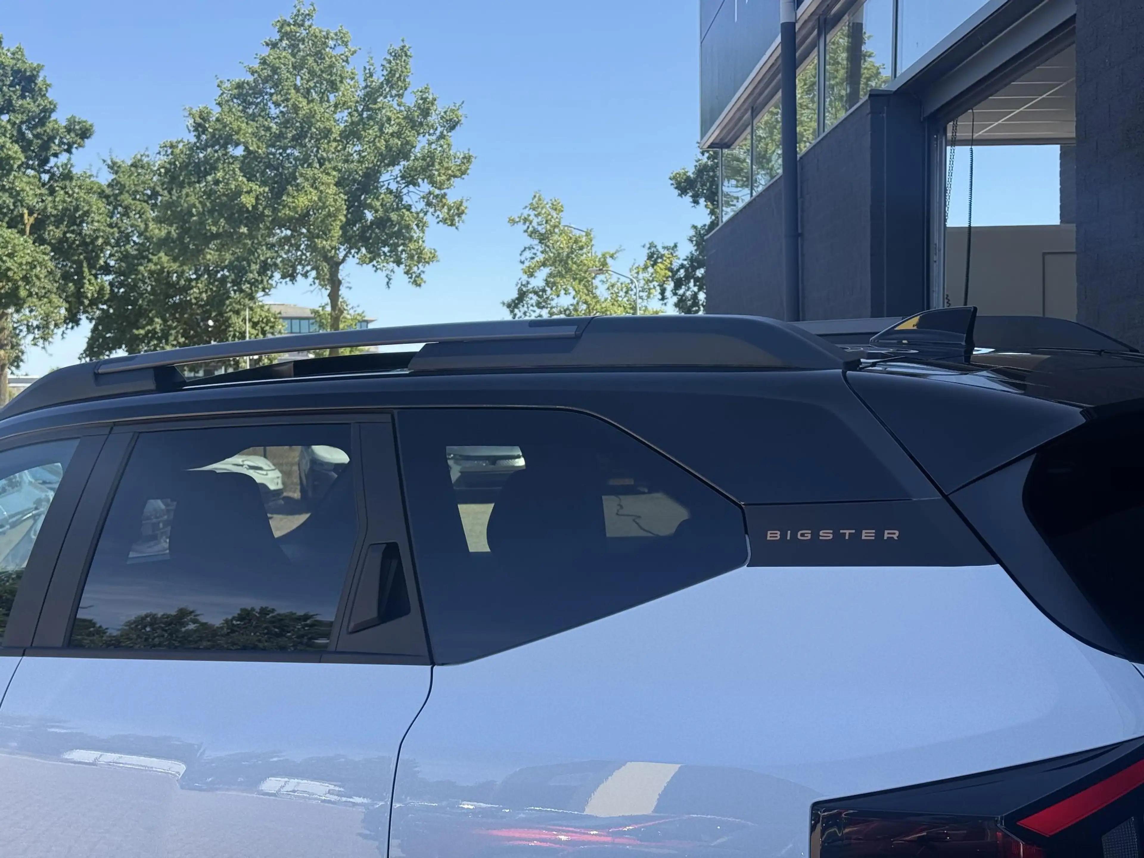 Dacia Bigster 1.8 Hybrid 155 Extreme Direct Leverbaar | Pack Win — photo 15