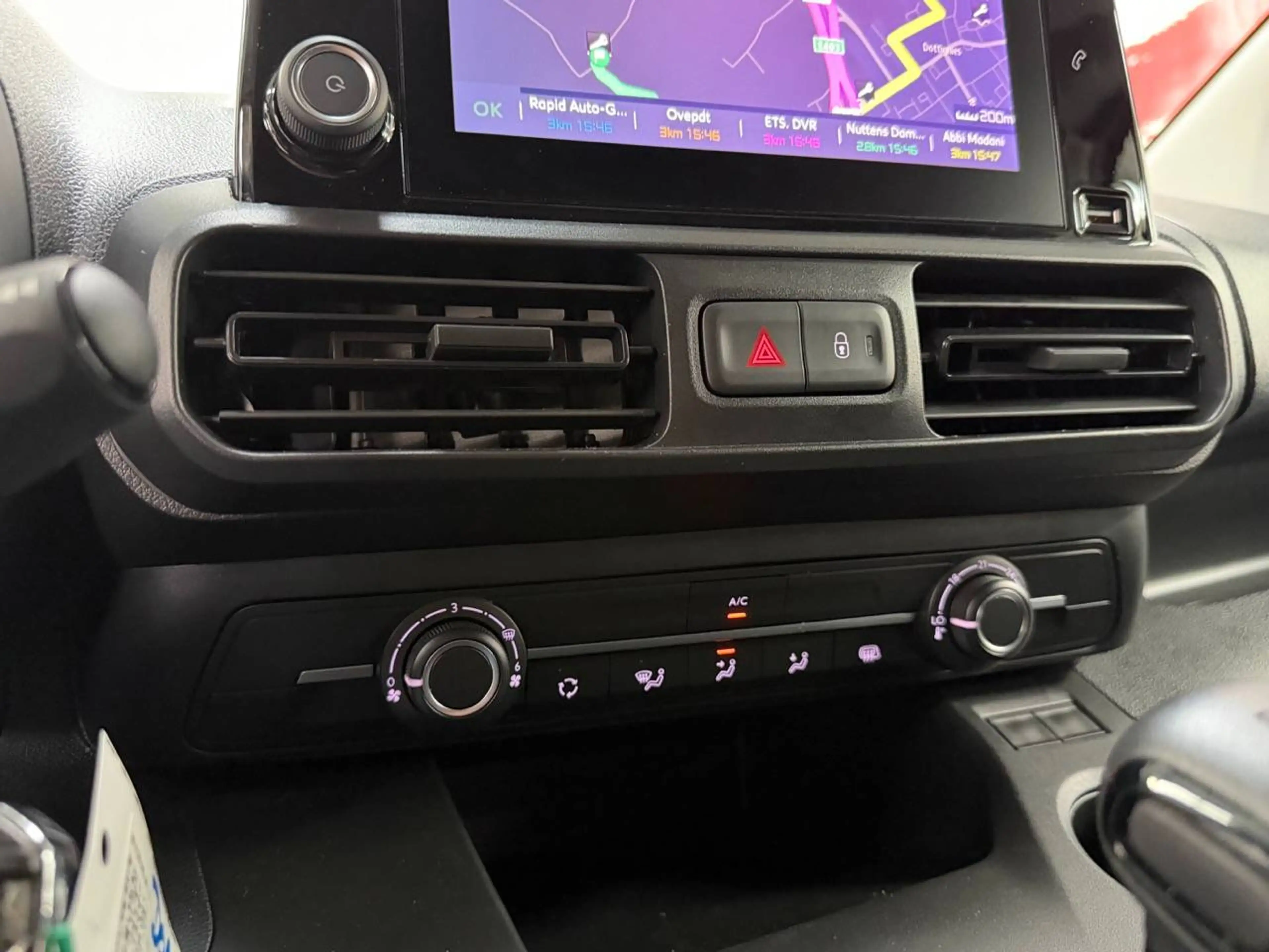 Fiat Doblo 1.5 BlueHDI — photo 13