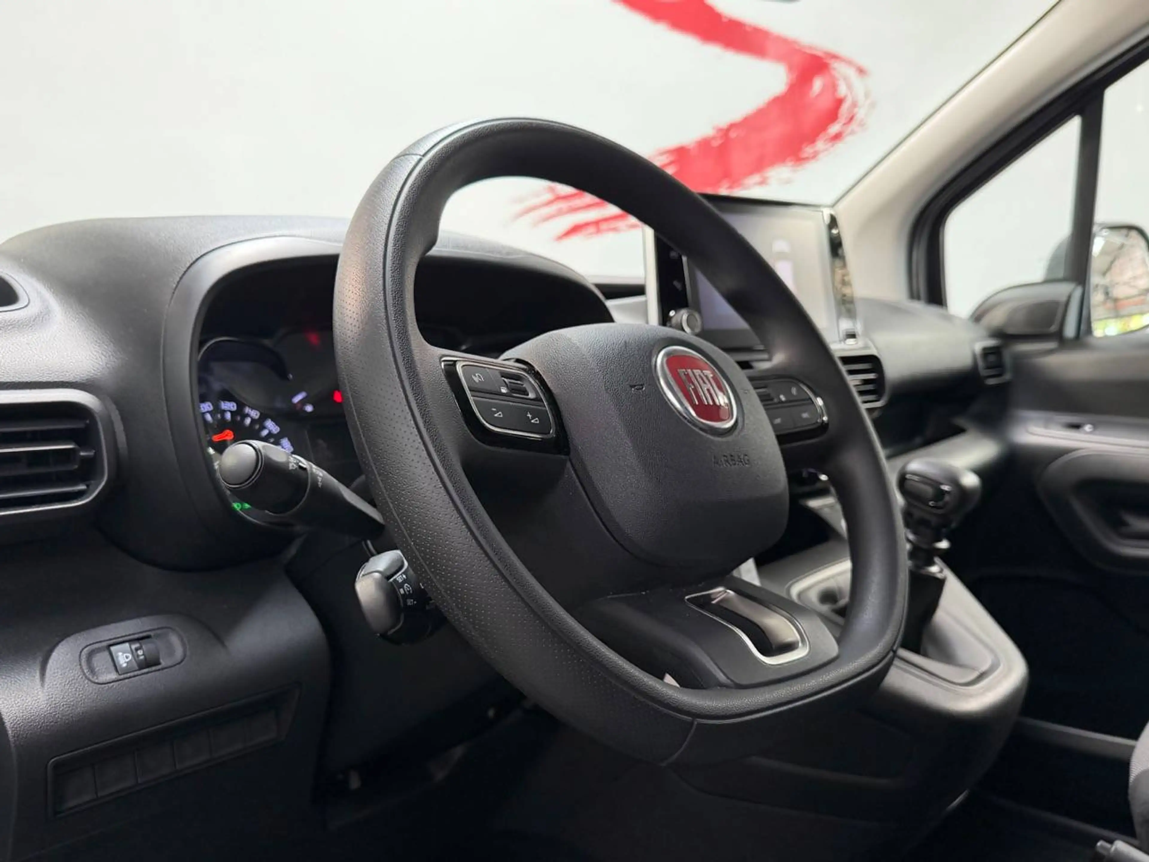 Fiat Doblo 1.5 BlueHDI — photo 10