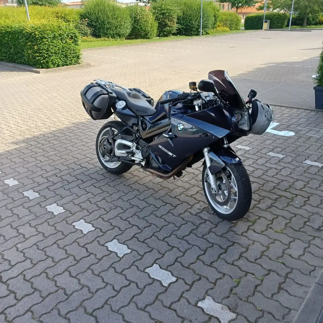 BMW F 800 ST - 1