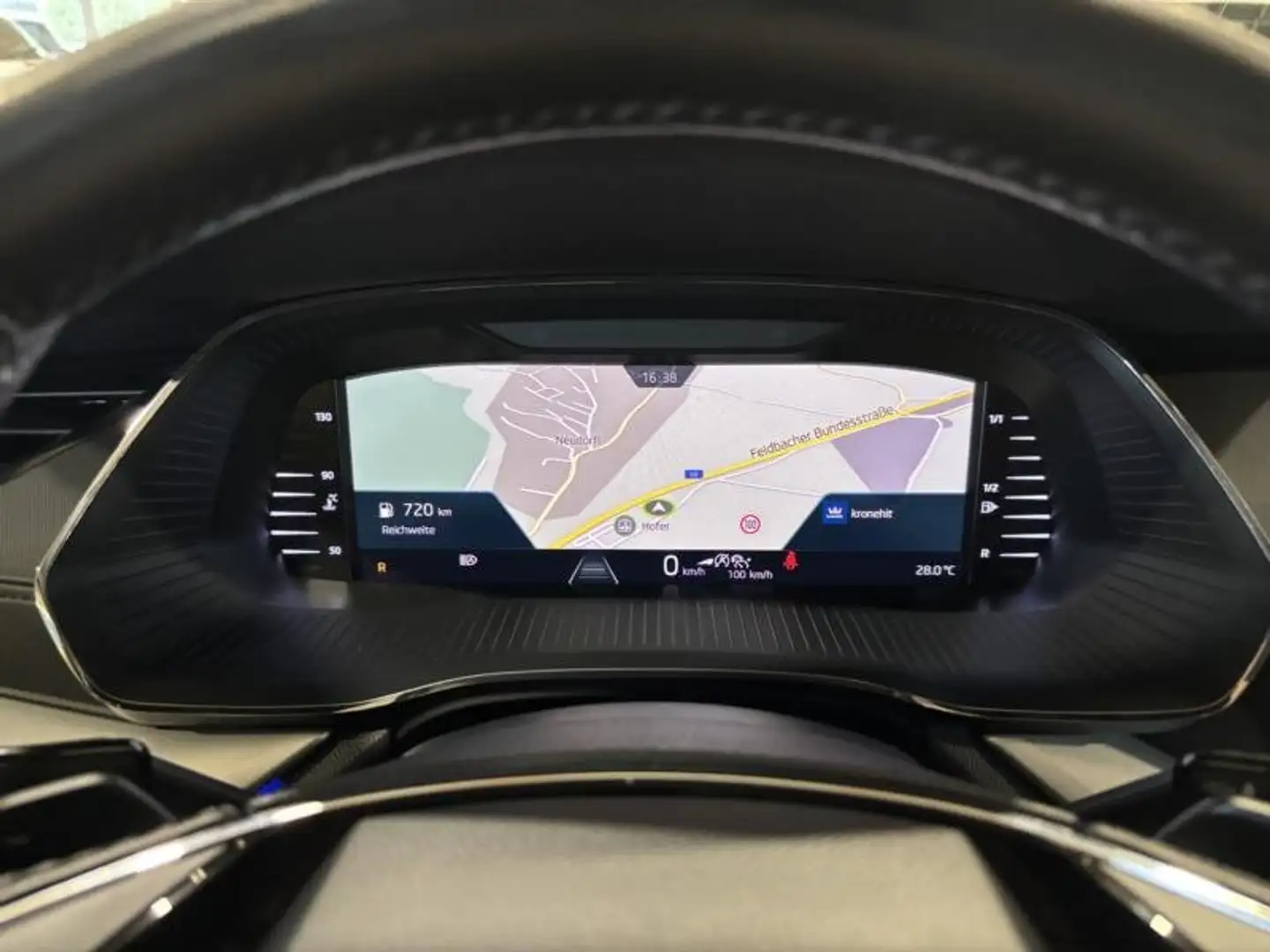 Skoda Octavia 2,0DSG VIRTUAL COCKPIT MATRIX ANHÄNGEKUPPLUNG Schwarz - 2