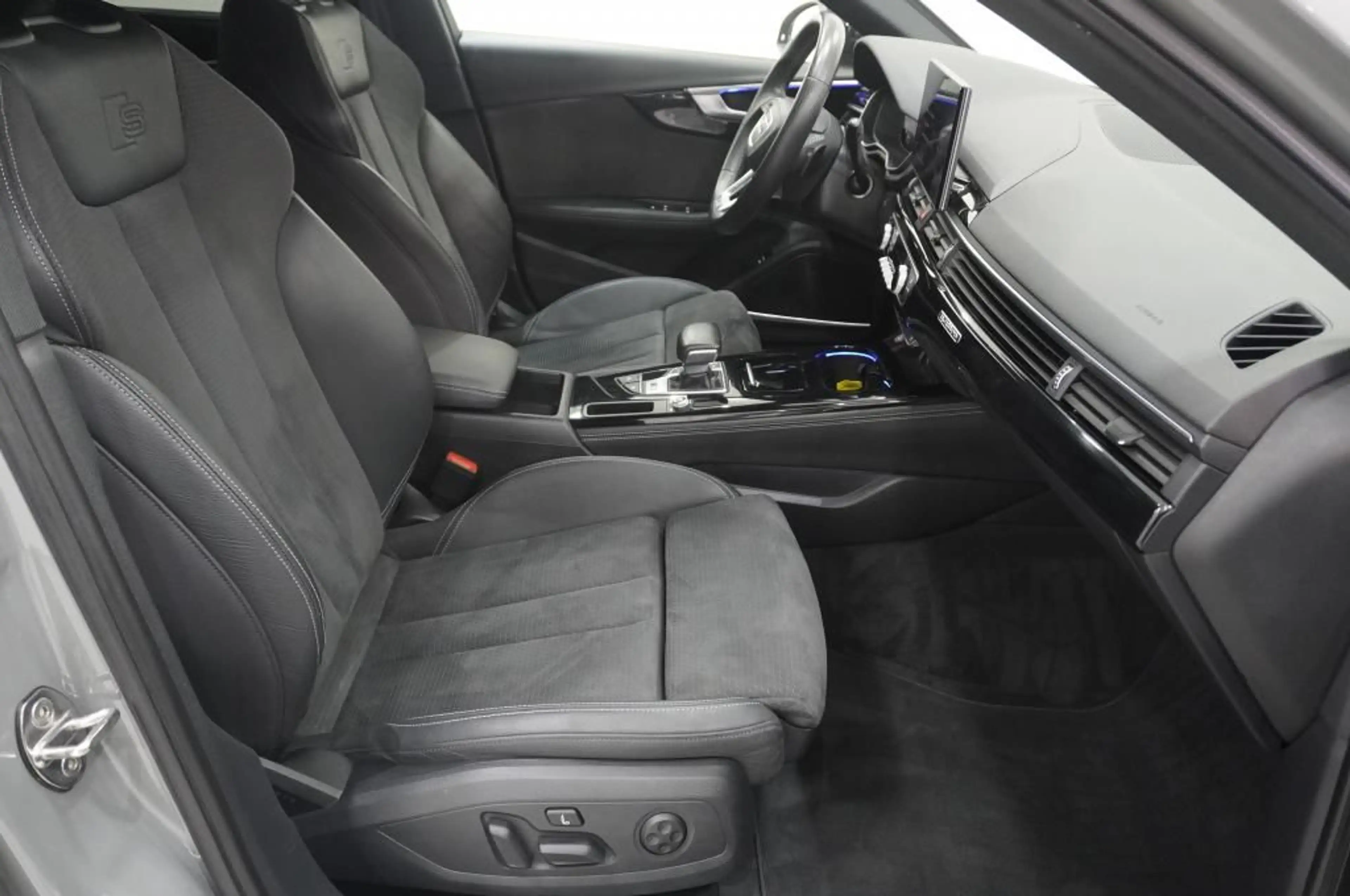 Audi S4 3.0 TDi Quattro Navi/Leder/Matrix/Virtual/AHK — photo 5