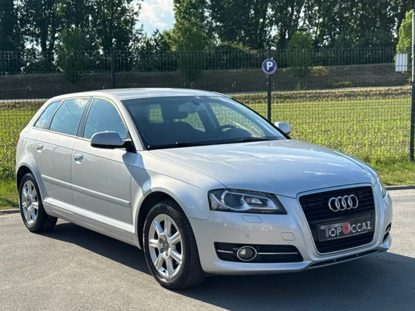 Audi A3 1.6 TDI 105CH DPF AMBITION S TRONIC 7 * 112.000KM  Gris - 2