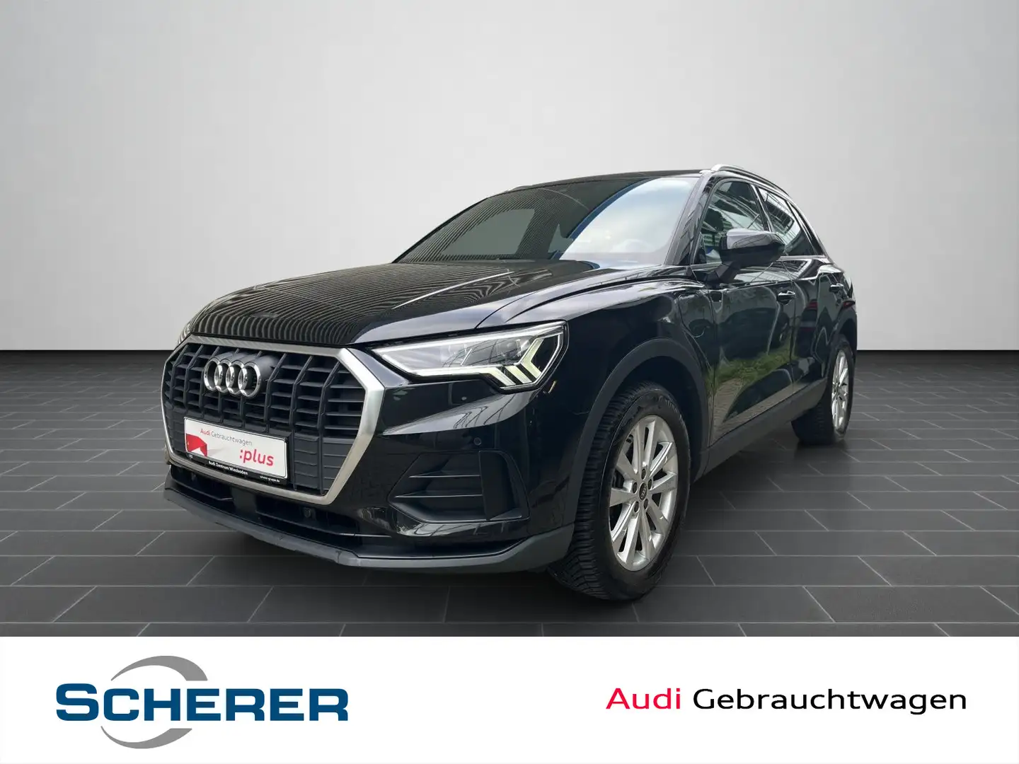 Audi Q3 45 TFSI e 180(245) kW(PS) S tronic Schwarz - 1