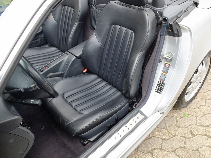 Mercedes-Benz SLK 230 Final Edition — photo 11