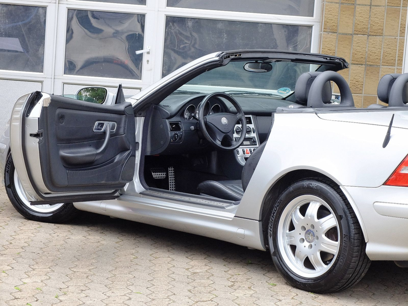 Mercedes-Benz SLK 230 Final Edition — photo 3