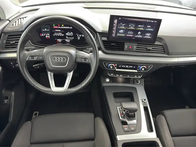 Audi Q5 view 7