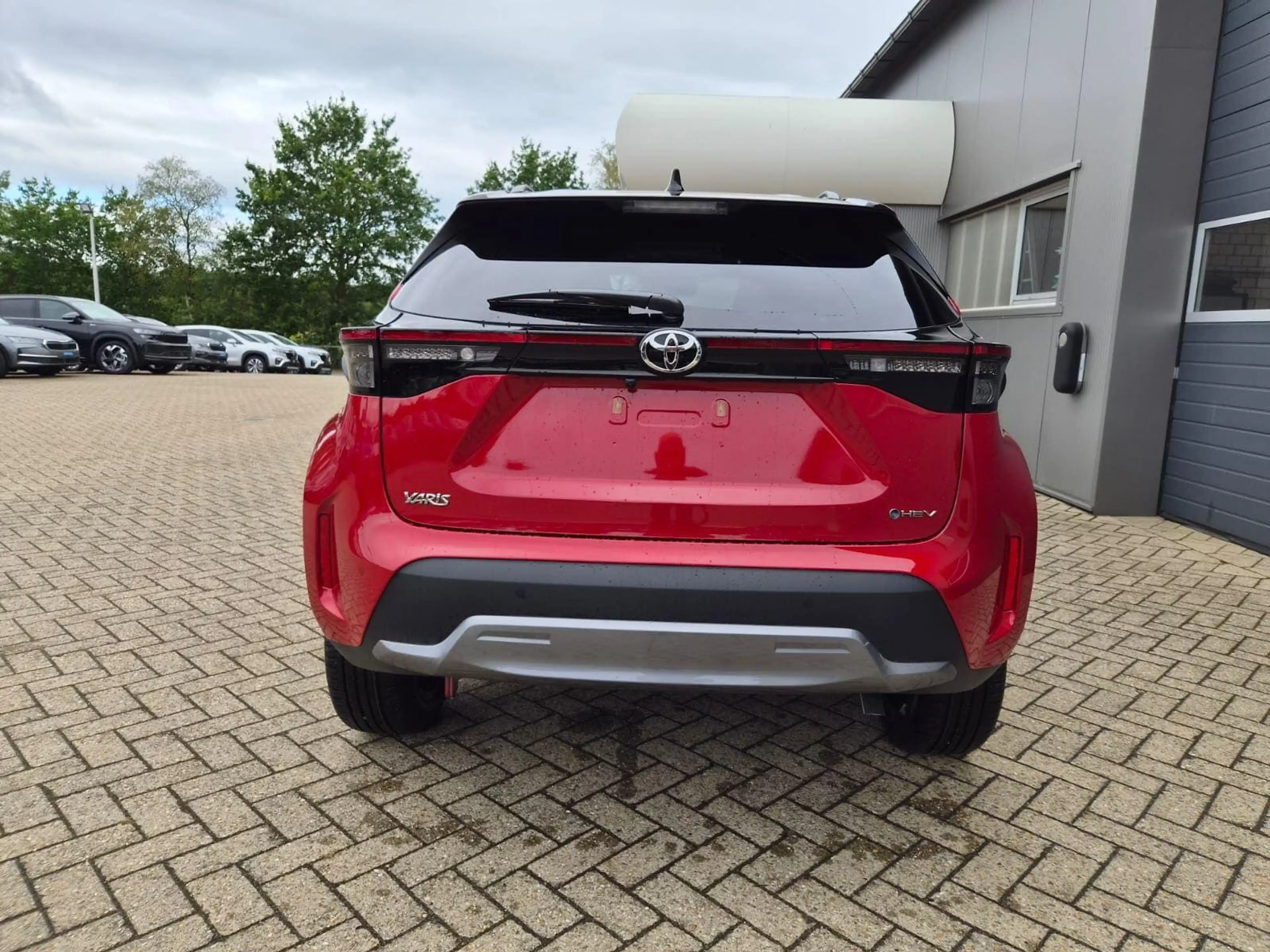 Toyota Yaris Cross 1.5-l 130PS HEV Automatik Style Matrix-LED 4 — photo 4