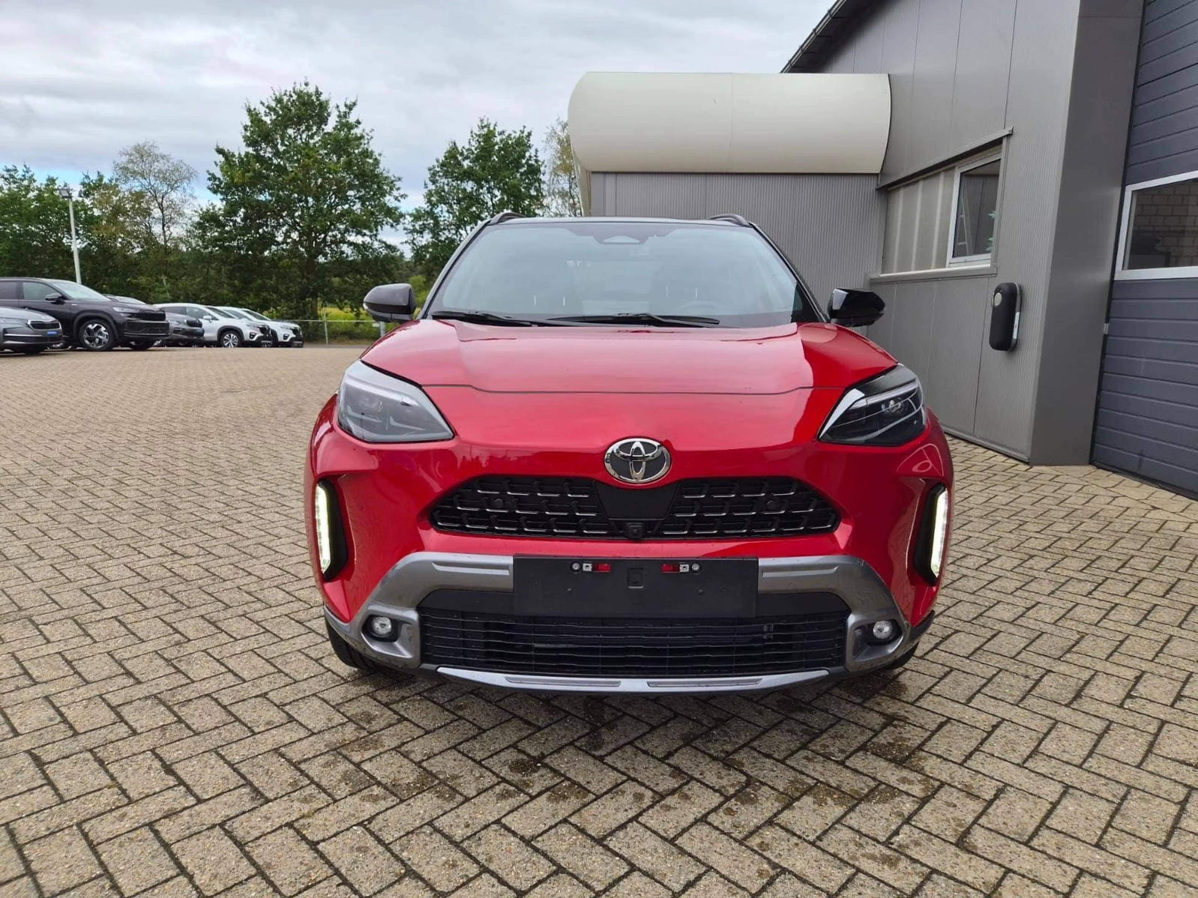 Toyota Yaris Cross 1.5-l 130PS HEV Automatik Style Matrix-LED 4 — photo 8