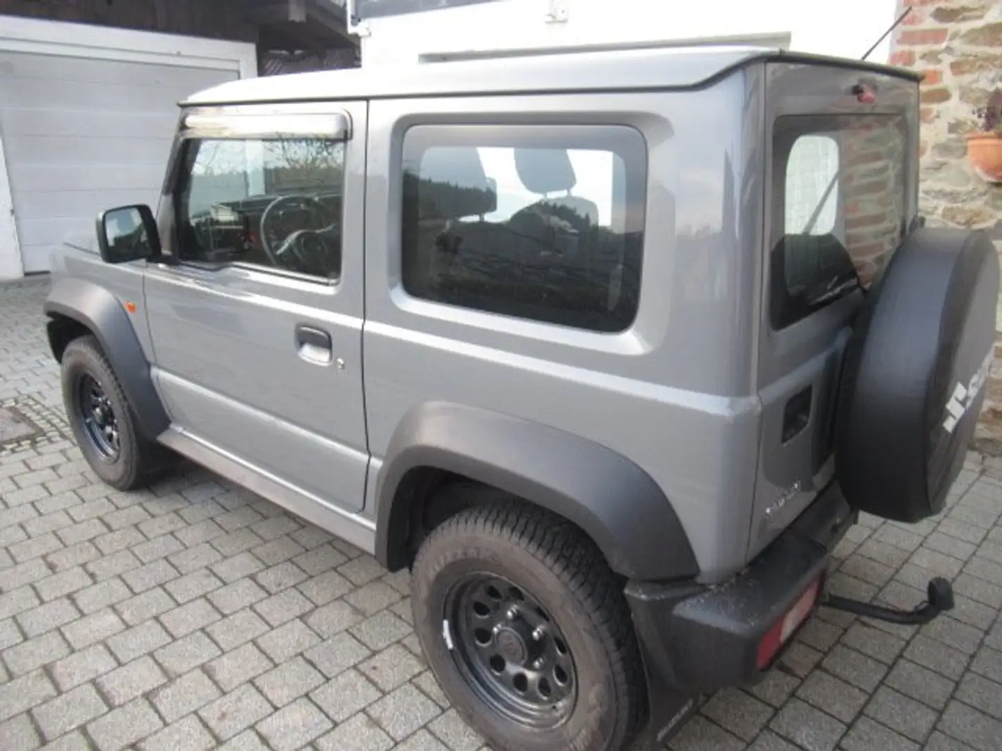 Suzuki Jimny Comfort ,4 Plätze,Klima,AHK,Sitzheizung Grau - 2