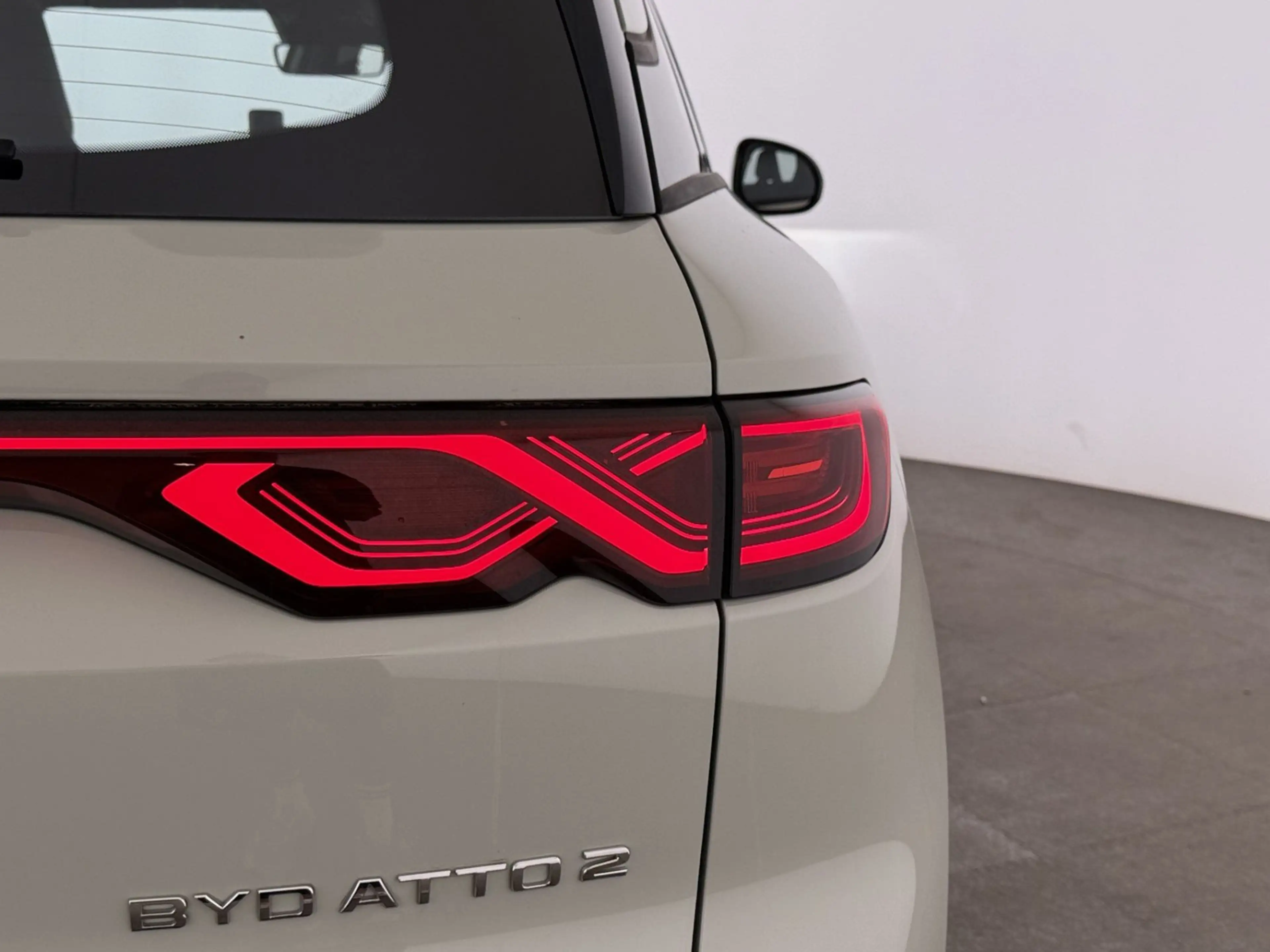 BYD Atto 2 45kWh Aut LED RADAR NAVI LEDER SITZHZG — photo 10