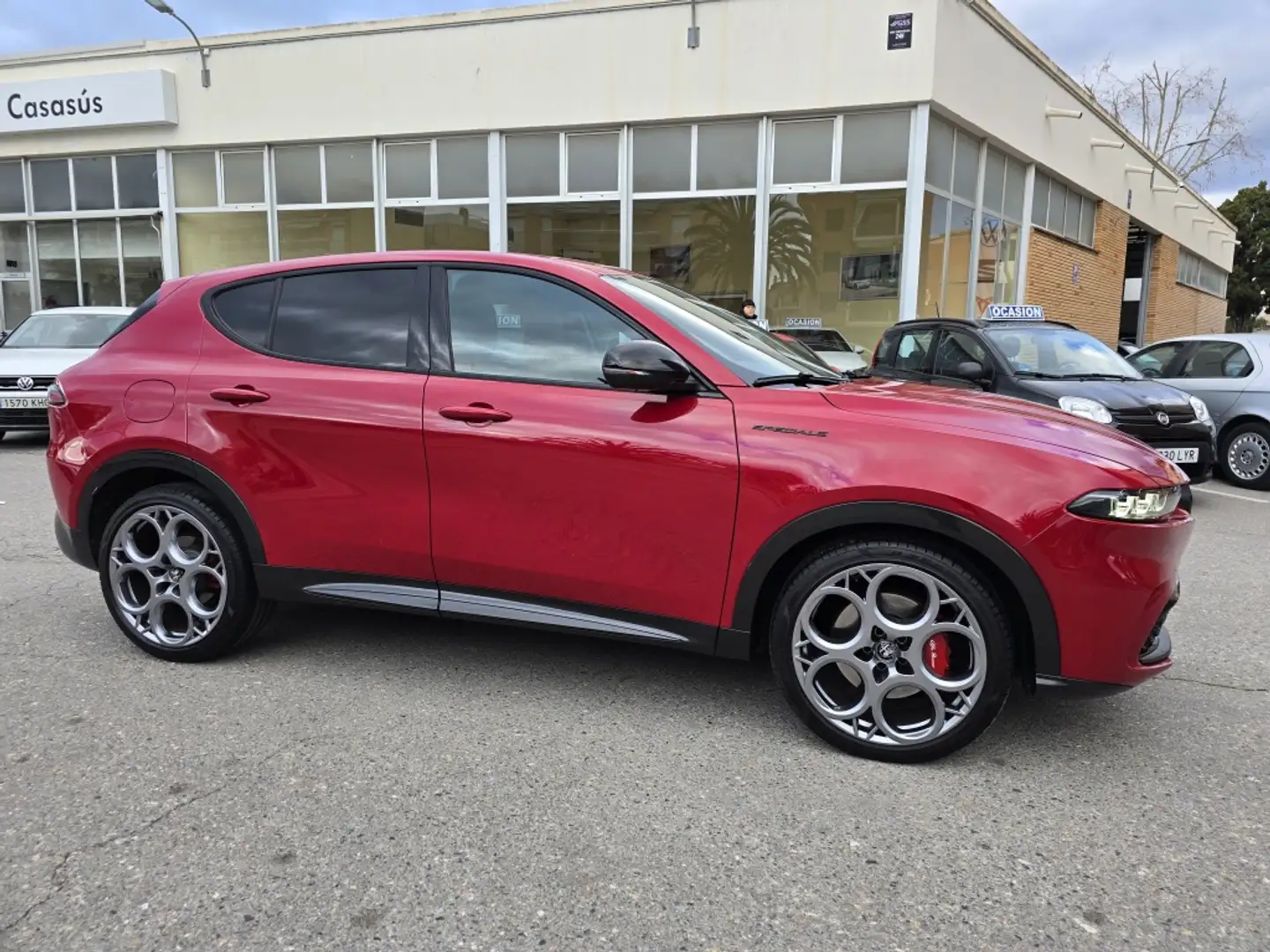 Alfa Romeo Tonale 1.5 MHEV Speciale FWD Burdeos - 2