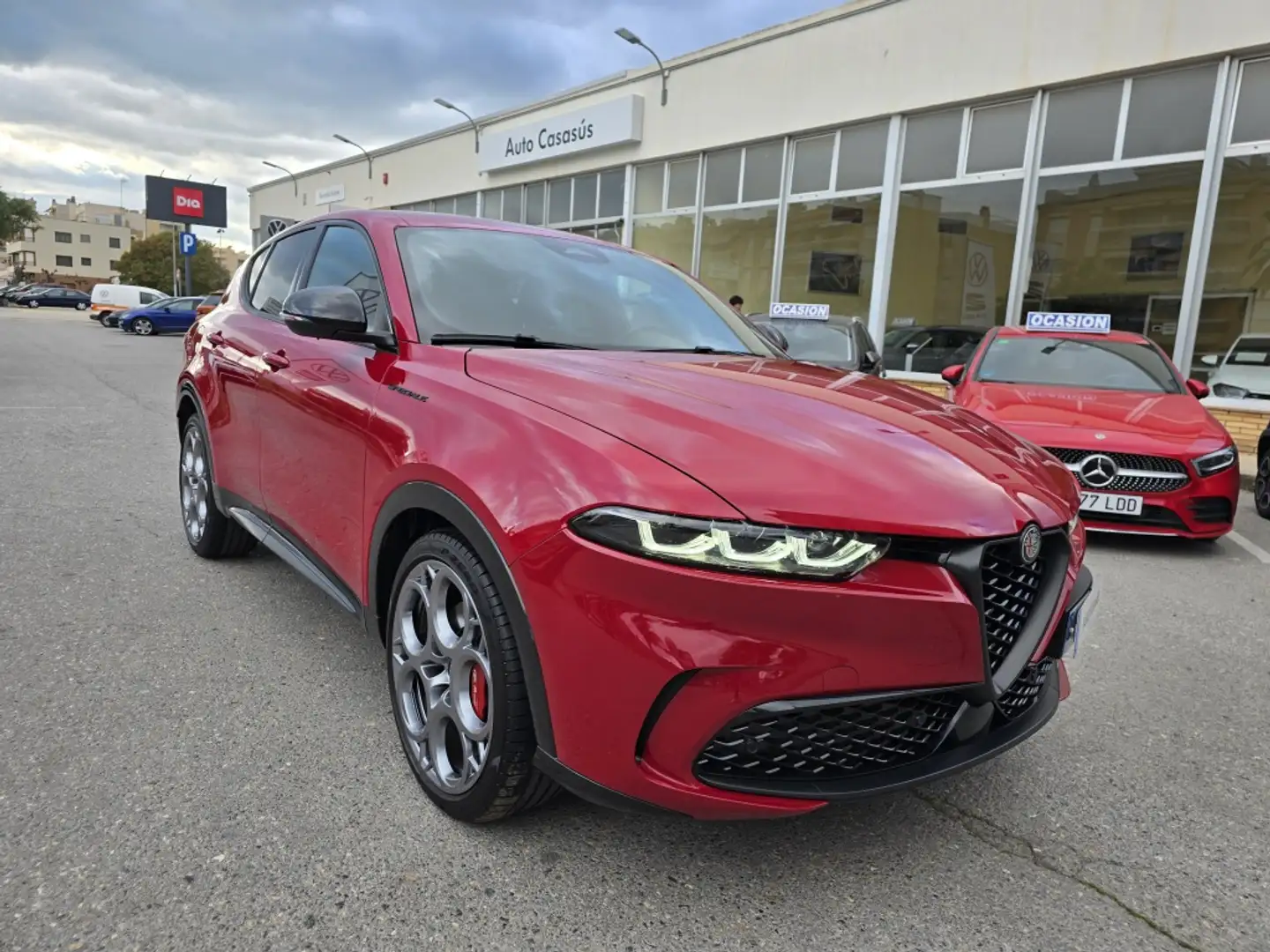 Alfa Romeo Tonale 1.5 MHEV Speciale FWD Burdeos - 1