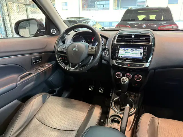 Mitsubishi Asx view 12