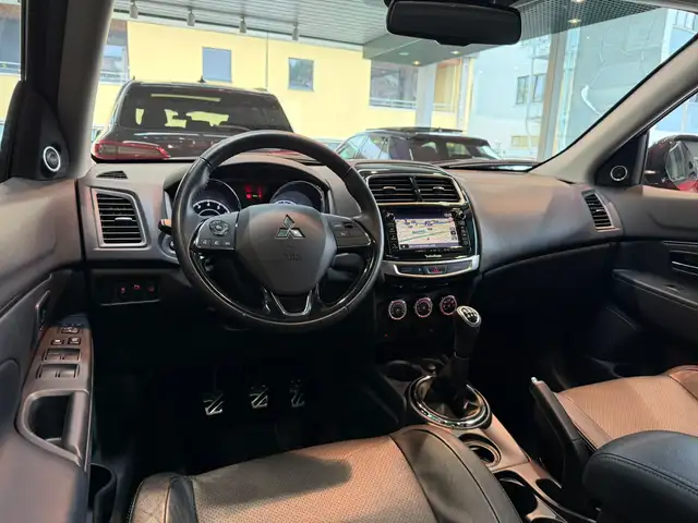 Mitsubishi Asx view 9