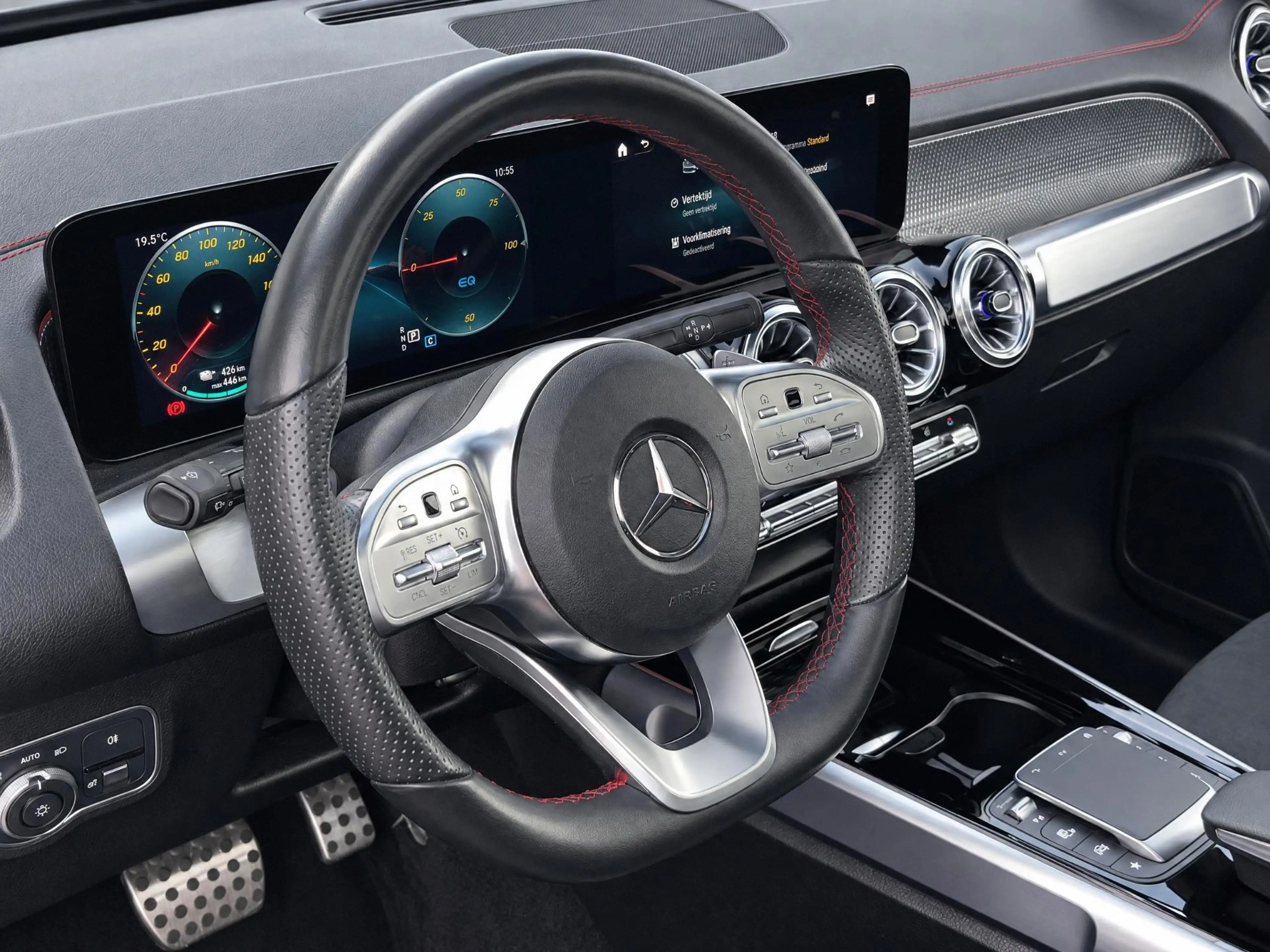 Mercedes-Benz EQB 250 AMG Line 67 kWh — photo 9