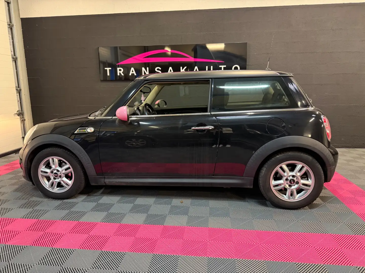 MINI One Hatch 75 ch One Pack Brick Lane Noir - 2