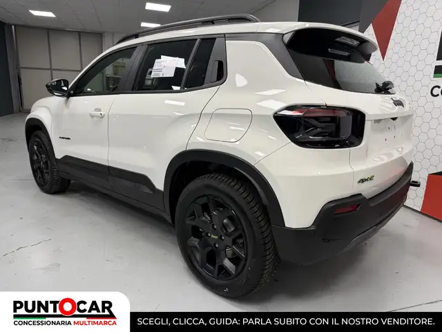 Jeep Avenger view 9