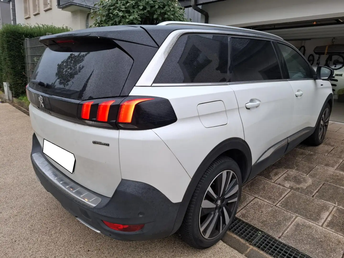 Peugeot 5008 1.6 Pure Tech 180 EAT8 GT Line 7 places Blanc - 2
