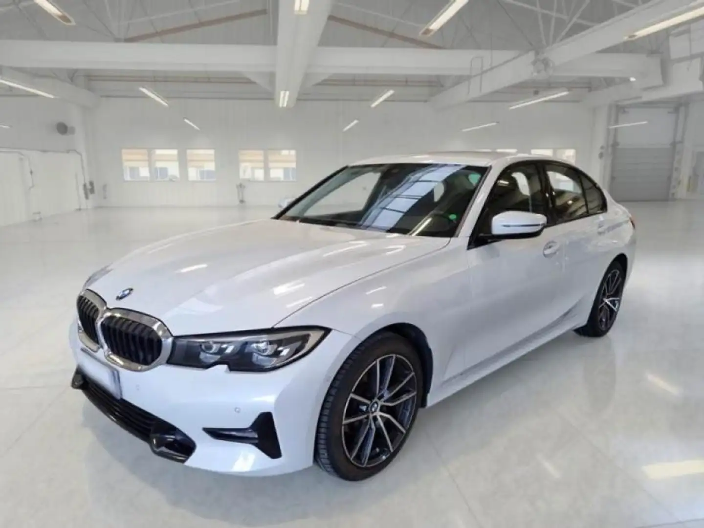 BMW 318 d 48V Sport Fehér - 1