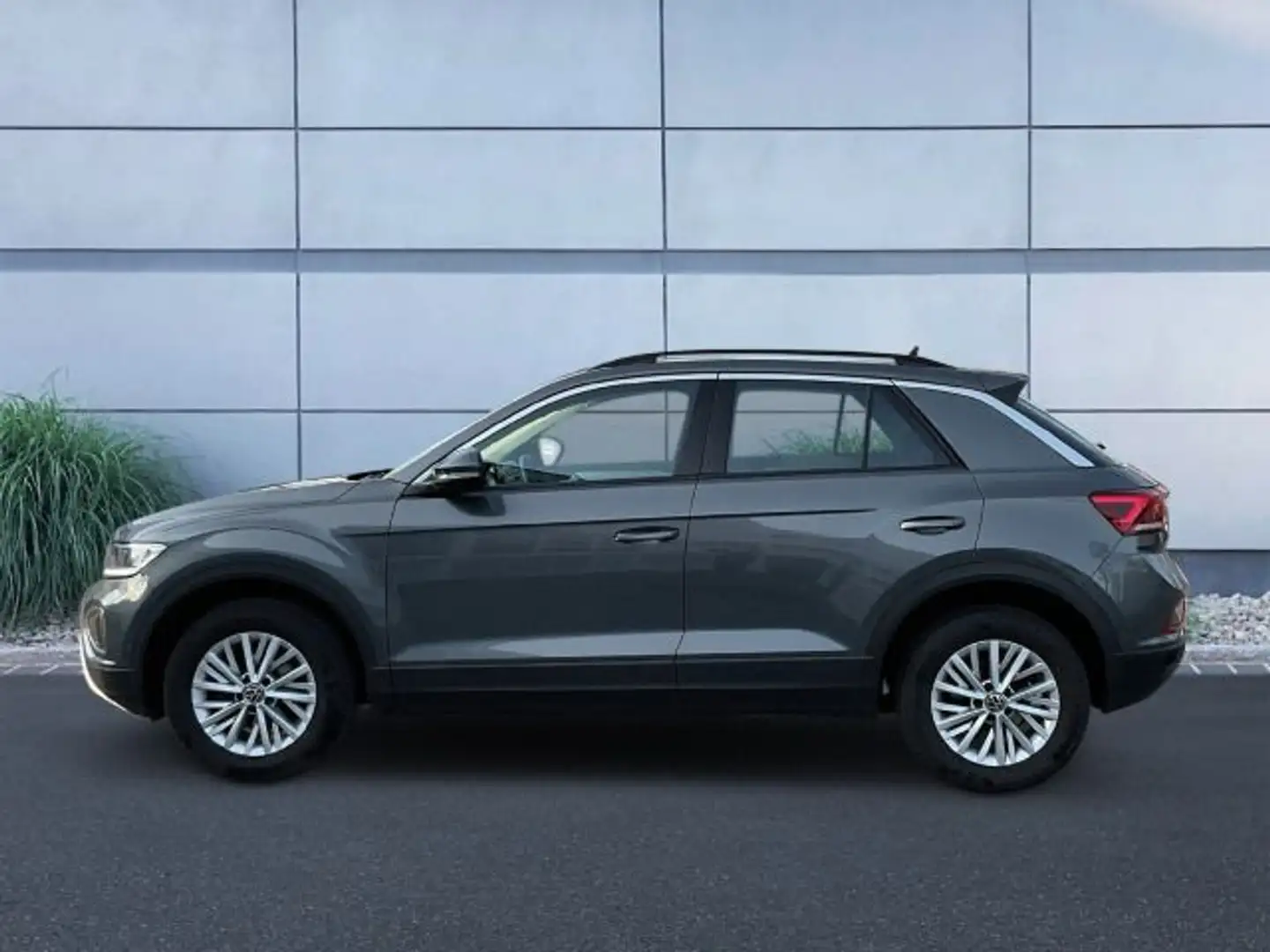 Volkswagen T-Roc T-ROC Life 1.0 TSI, ACC, RearView Grijs - 2